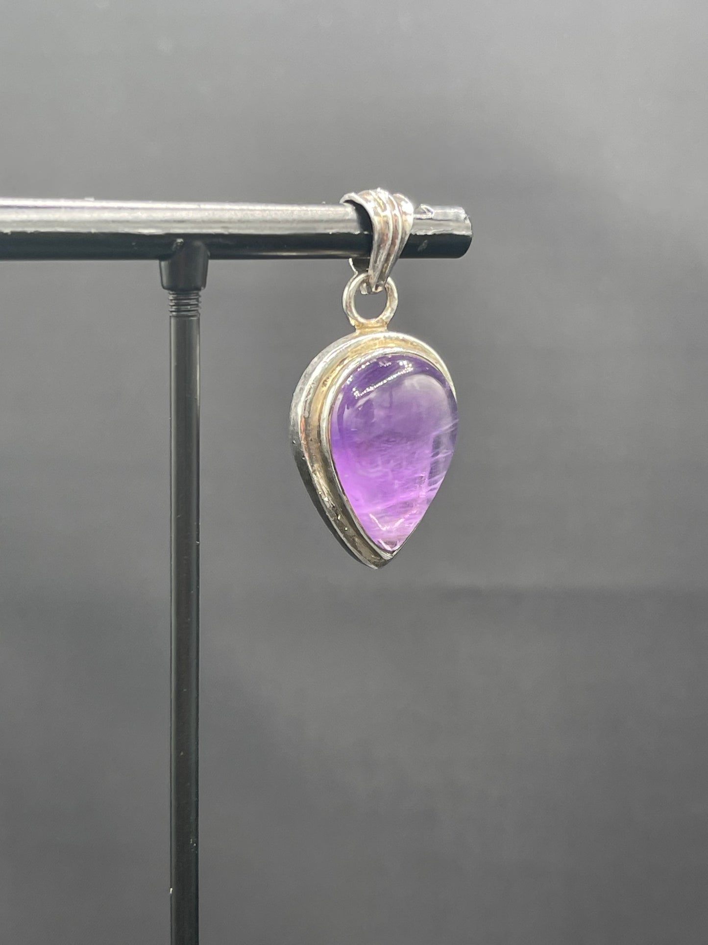 Vintage Natural Amethyst Pear Cut Cabochon Sterling Silver Pendant