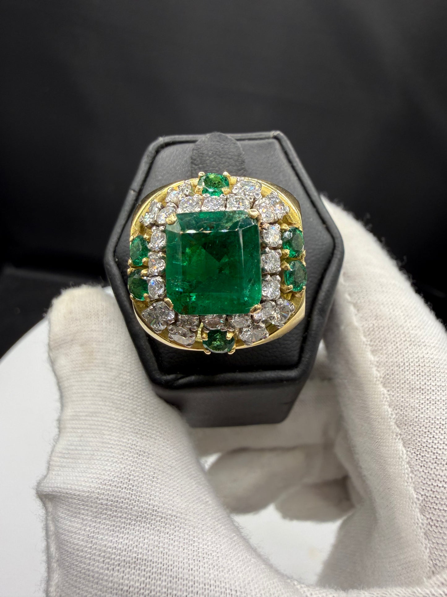 Magnificent 18K Yellow Gold Emerald & Diamond Ring (Size 7) | 5.60 Ct Emerald | 1.83 Ct Diamonds