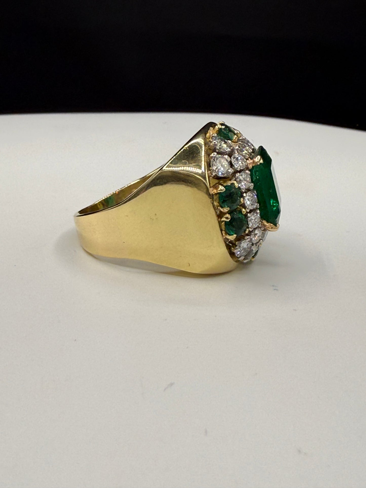 Magnificent 18K Yellow Gold Emerald & Diamond Ring (Size 7) | 5.60 Ct Emerald | 1.83 Ct Diamonds