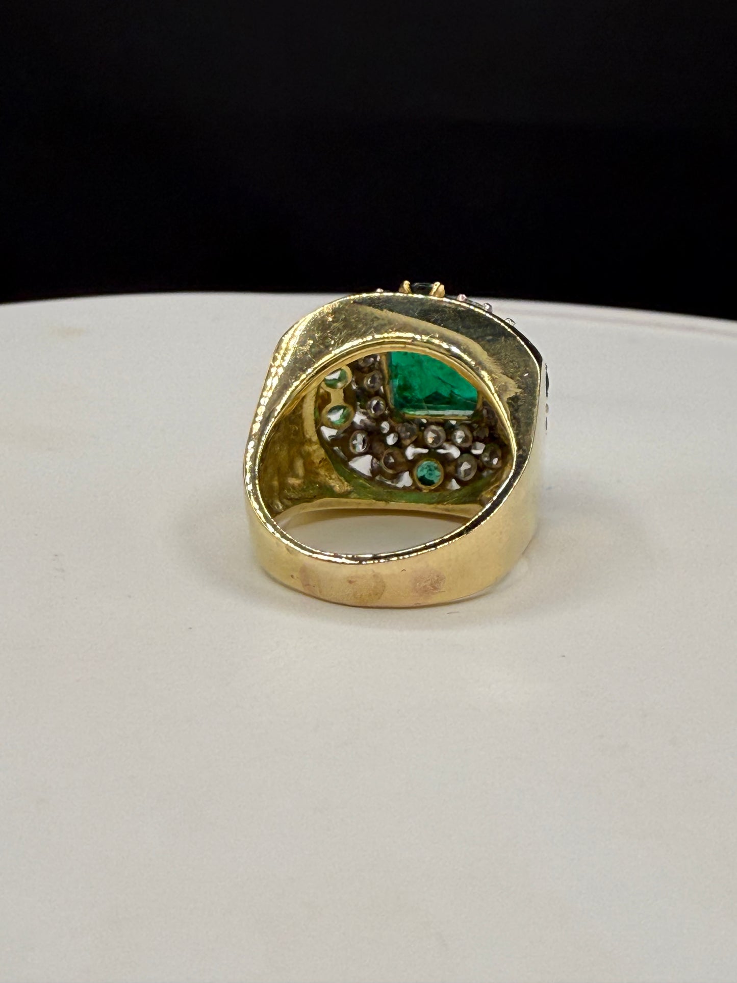 Magnificent 18K Yellow Gold Emerald & Diamond Ring (Size 7) | 5.60 Ct Emerald | 1.83 Ct Diamonds