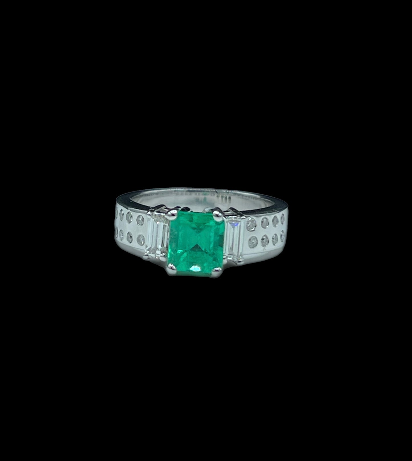 Natural Colombian Emerald & Diamond 14k Gold Engagement Ring (Size 6)