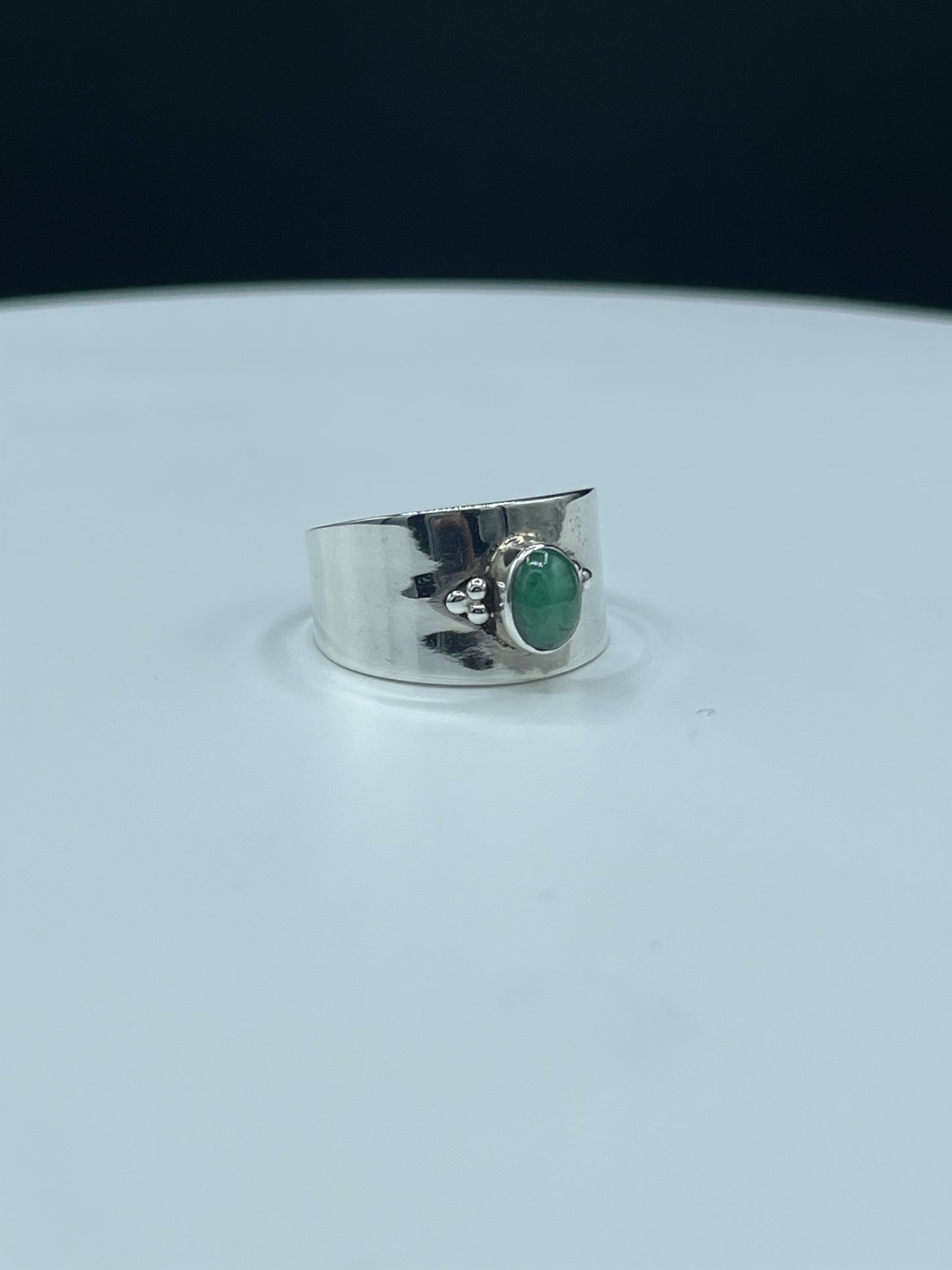 Natural Emerald Sterling Silver Cigar Ring (Size 8)