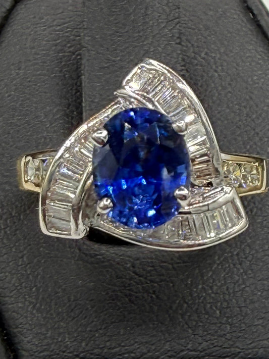 Natural 2.01 Carat Blue Sapphire & 0.90ct Diamond 18K Two-Tone Gold Ring (Size 6)