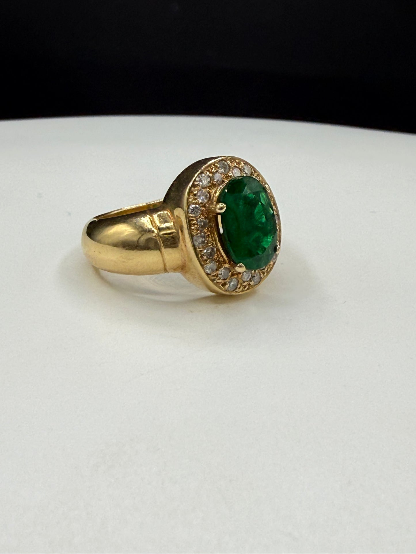 Natural 2.39 Ct Emerald & Diamond 18K Yellow Gold Ring (Size 7.5)
