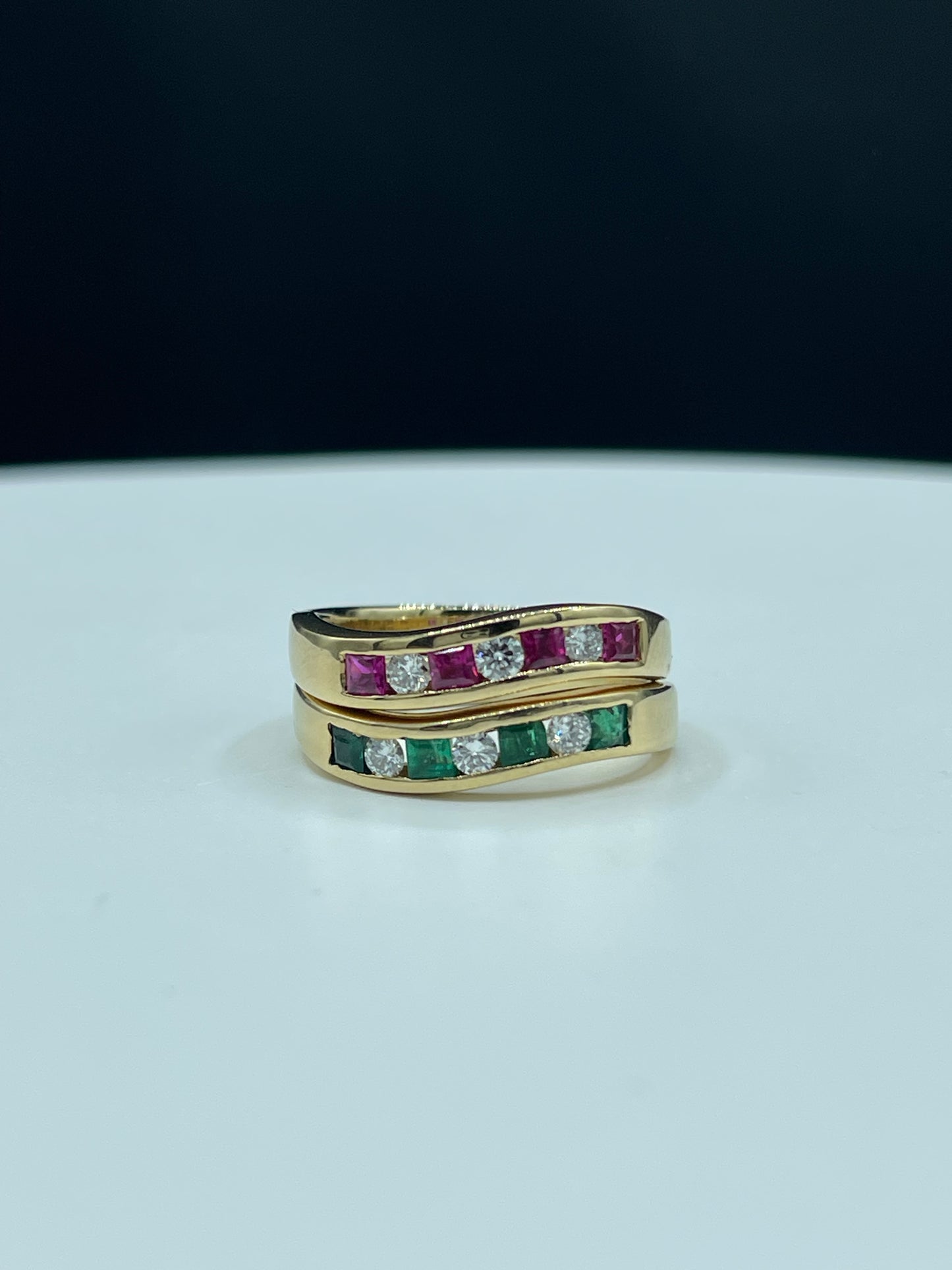Designer Ruby Emerald Diamond 18k Yellow Gold Stackable Rings (Size 7)