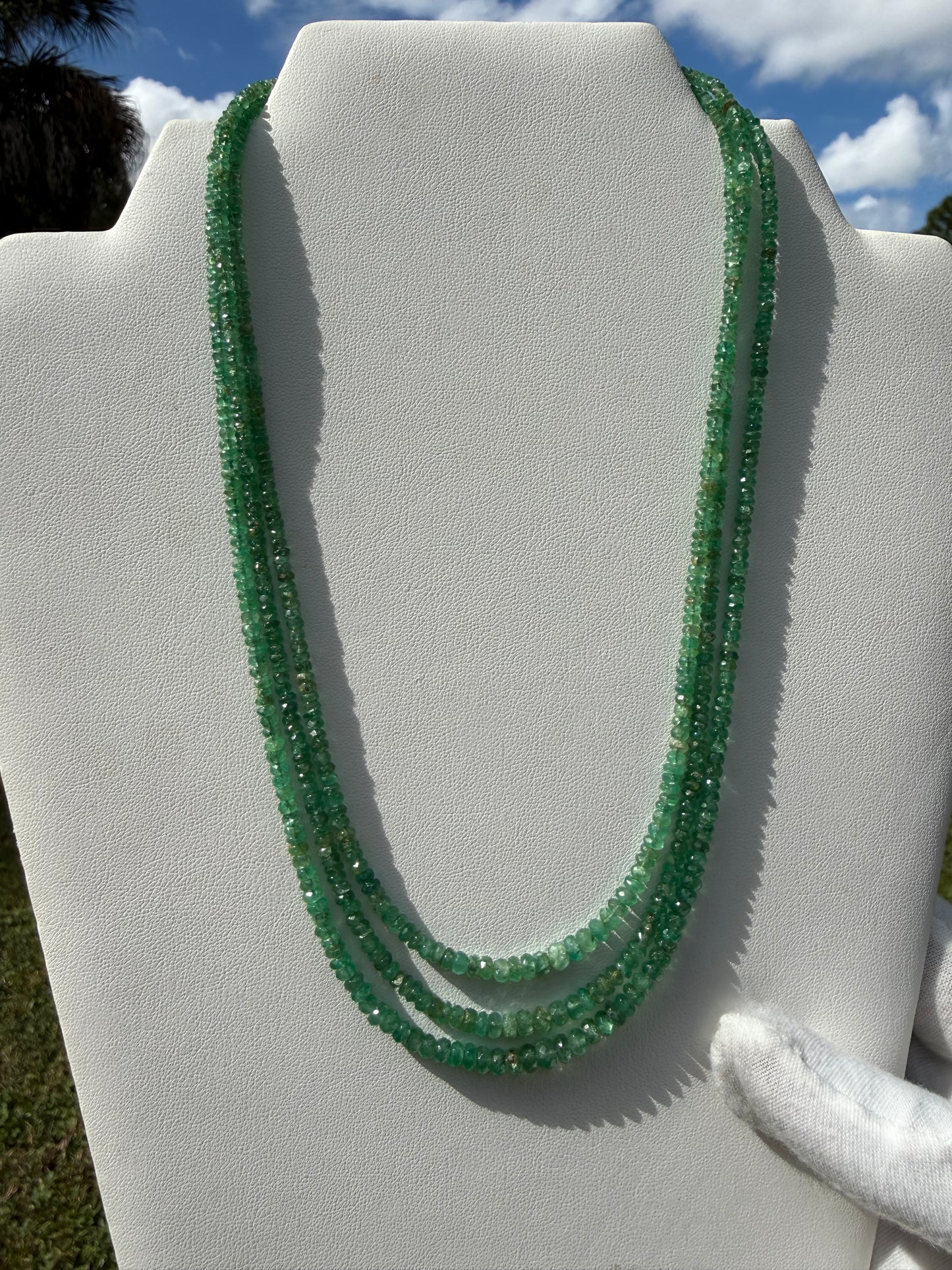 Natural Emerald 18K Gold Clasp Triple Strand Beaded Necklace