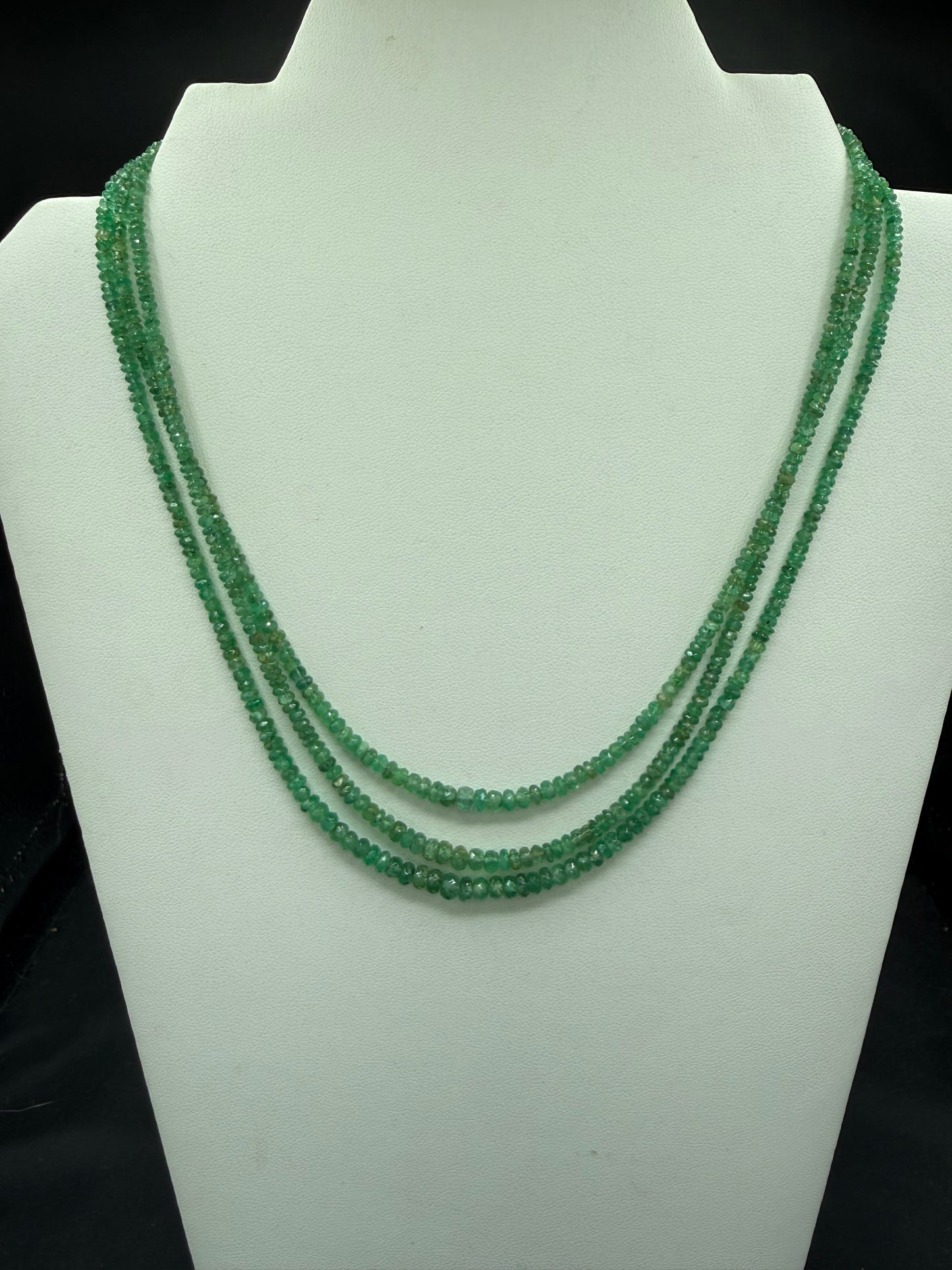 Natural Emerald 18K Gold Clasp Triple Strand Beaded Necklace