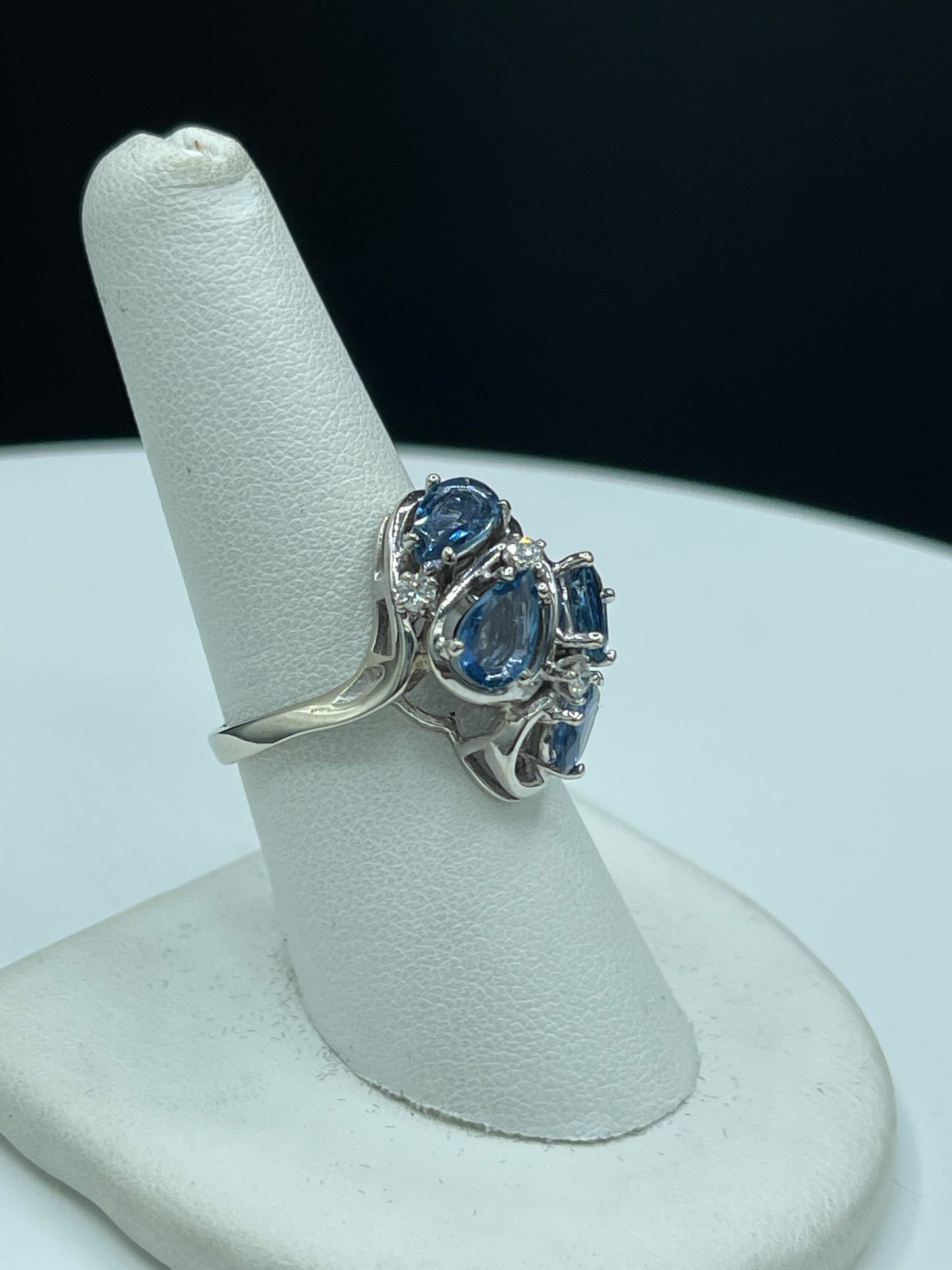 Vintage Natural Sapphire & Diamond 14k White Gold Ring (Size 7.5)