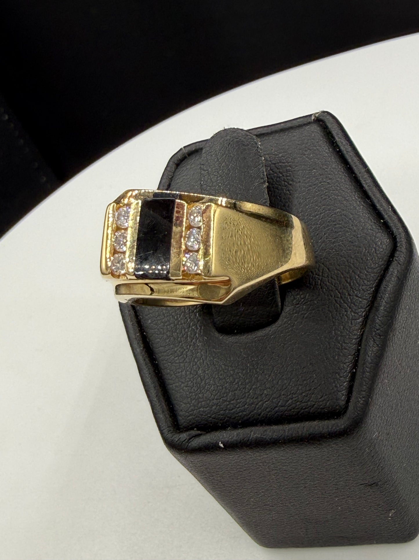 Vintage 14K Yellow Gold Black Onyx & Diamond Men’s Ring | Size 9.5