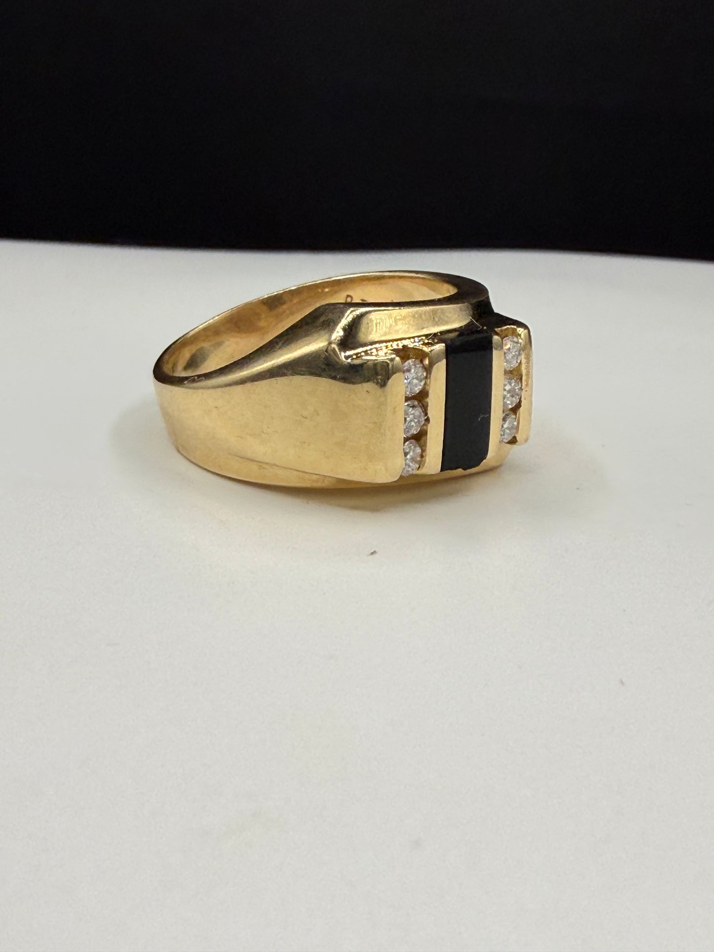 Vintage 14K Yellow Gold Black Onyx & Diamond Men’s Ring | Size 9.5