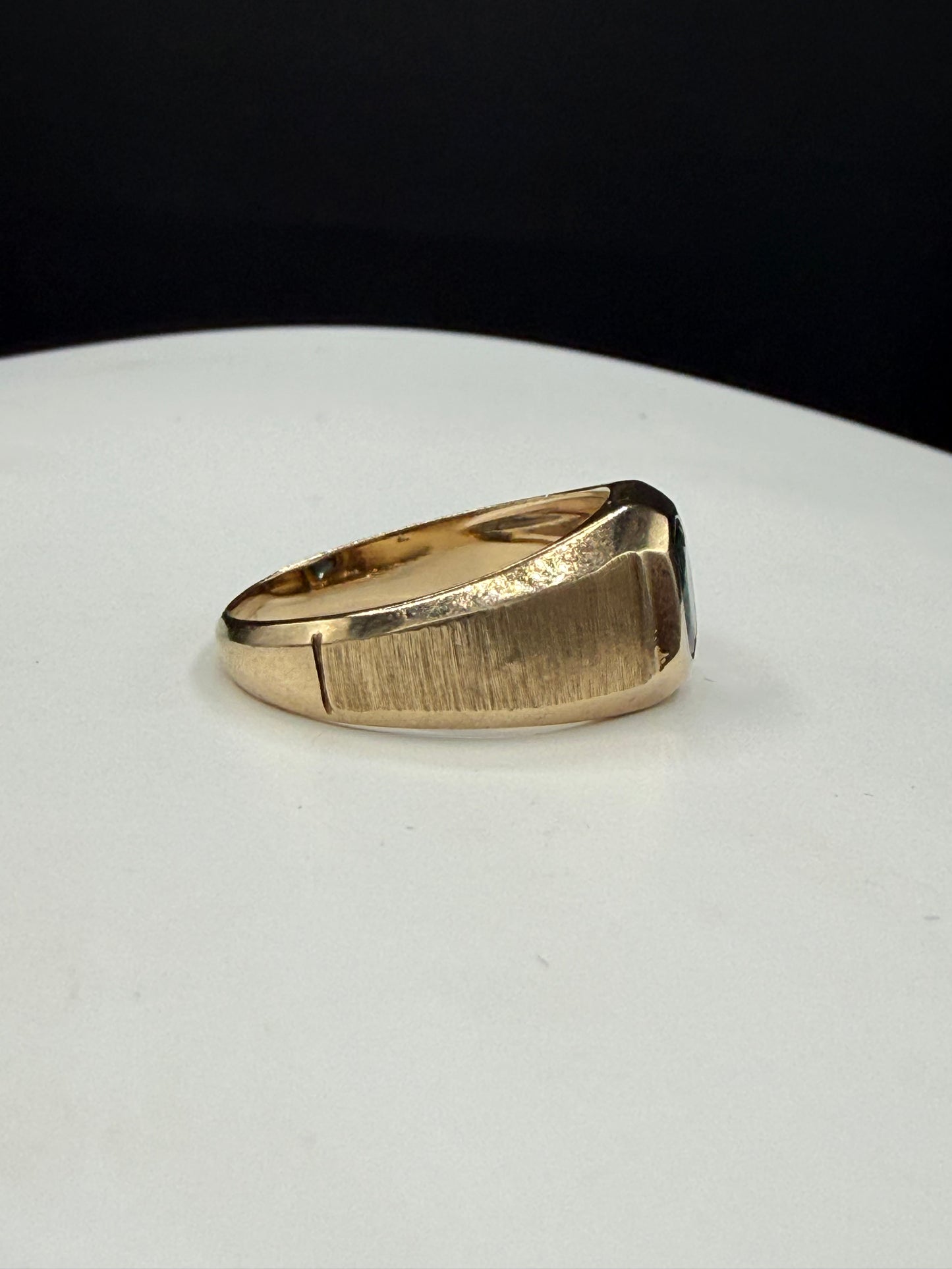 Vintage Natural Midnight Blue Sapphire 14K Yellow Gold Men’s Ring | Size 10.5