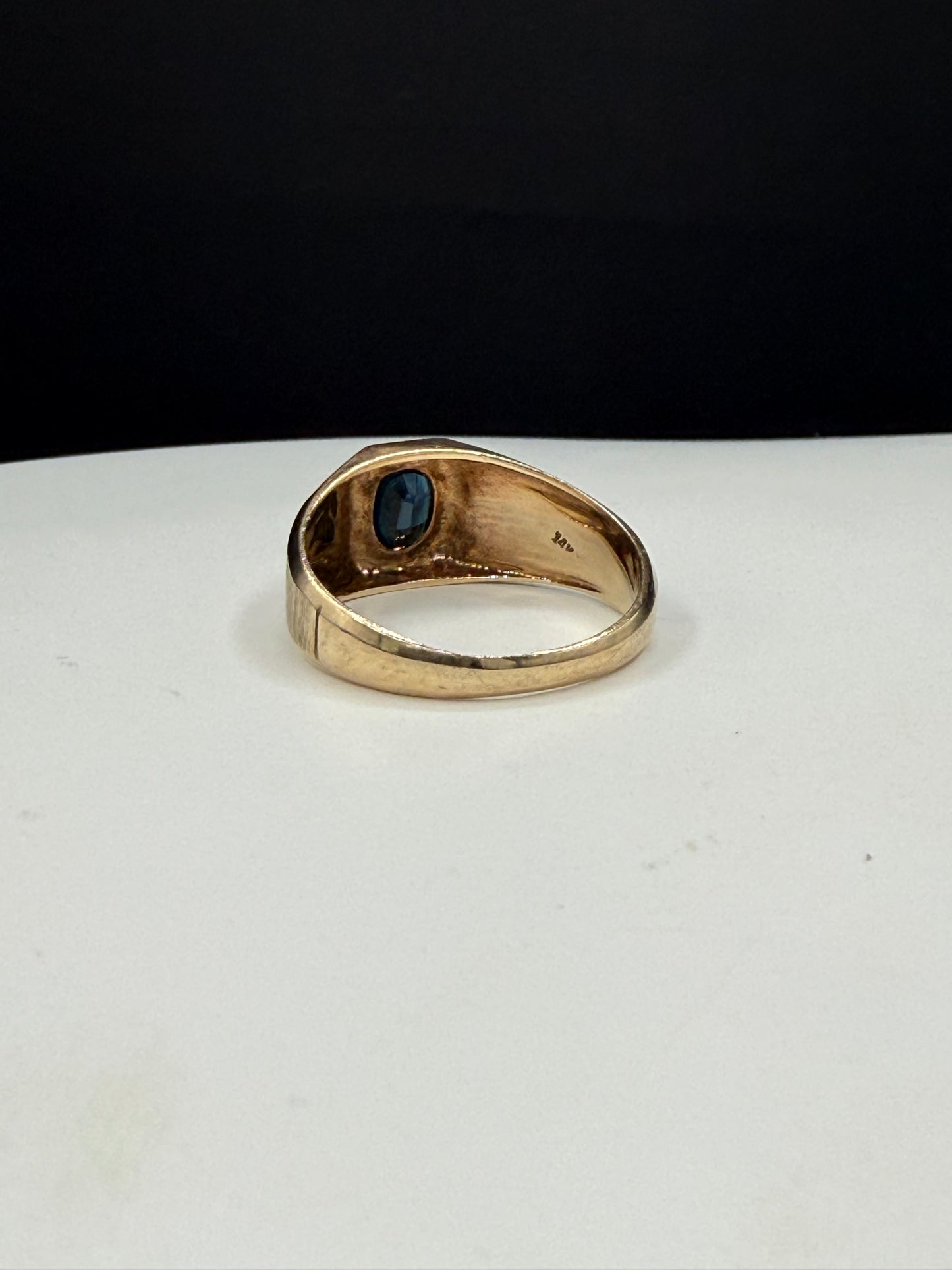 Vintage Natural Midnight Blue Sapphire 14K Yellow Gold Men’s Ring | Size 10.5