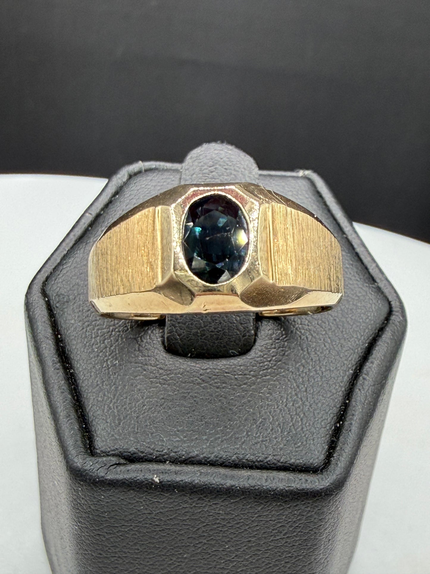 Vintage Natural Midnight Blue Sapphire 14K Yellow Gold Men’s Ring | Size 10.5