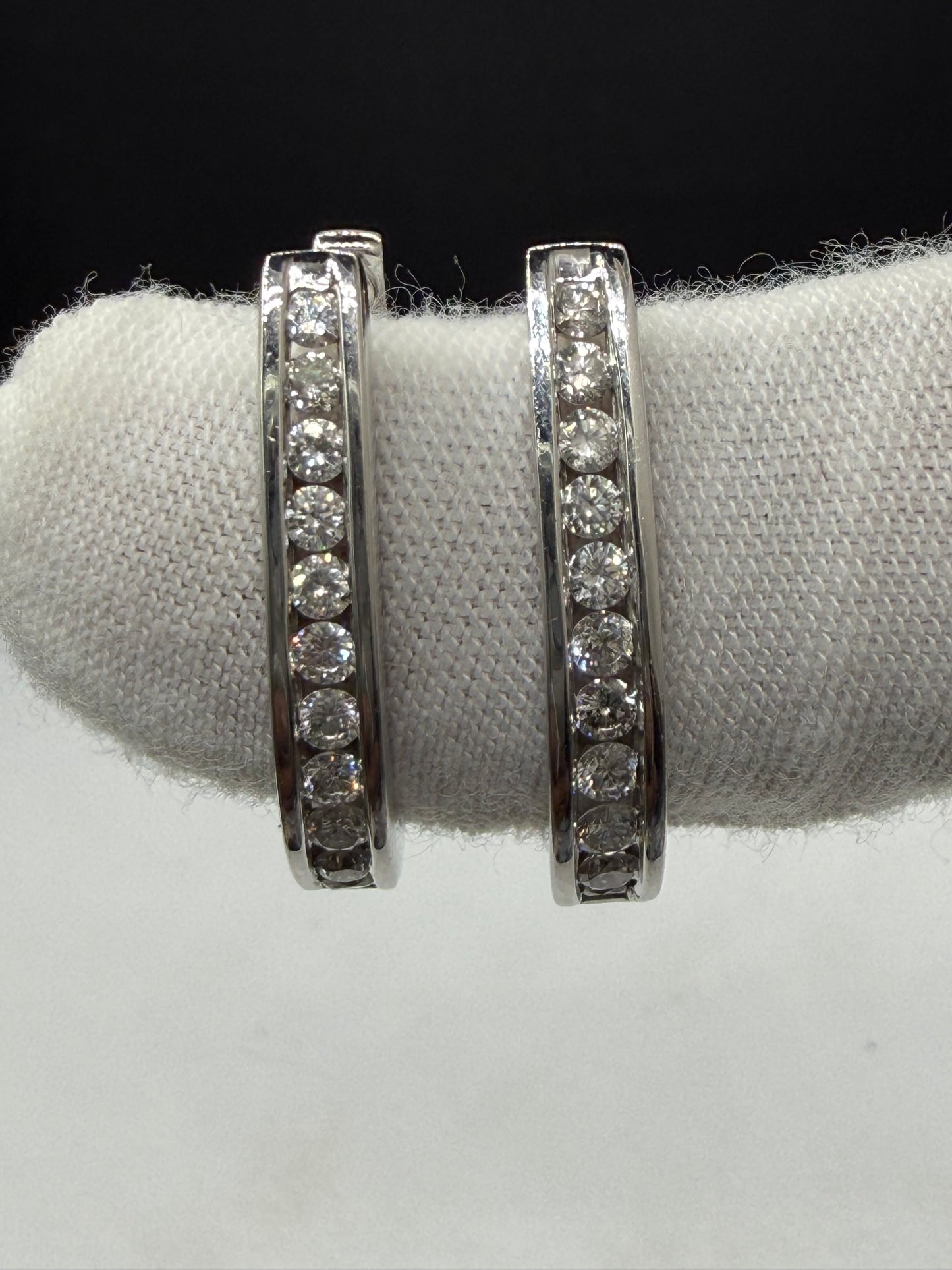 1.00 Carat Natural Diamond 14k White Gold Hoop Earrings | 1.04 Inches