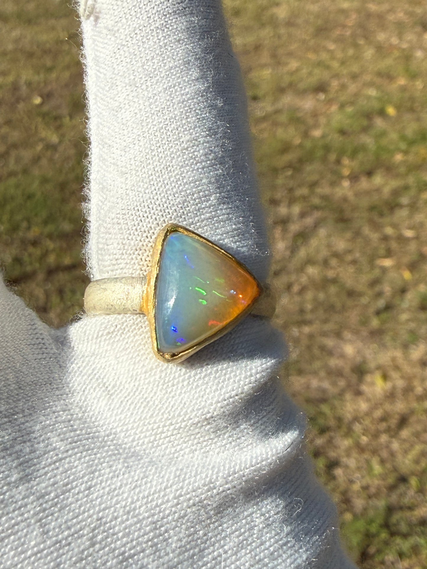 Natural Ethiopian Trillion Opal Ring | 2.8–3.0 Ct | Sterling Silver & 18K Gold Bezel | Matte Finish | Size 8