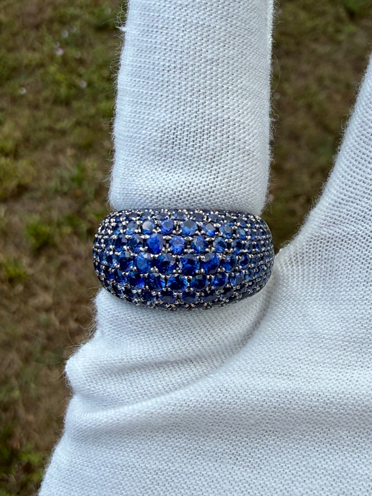 11.55 Carat Natural Blue Sapphire Cluster 18k White Gold Ring | Pavé Dome | Vintage Style Cocktail Ring | Size 7