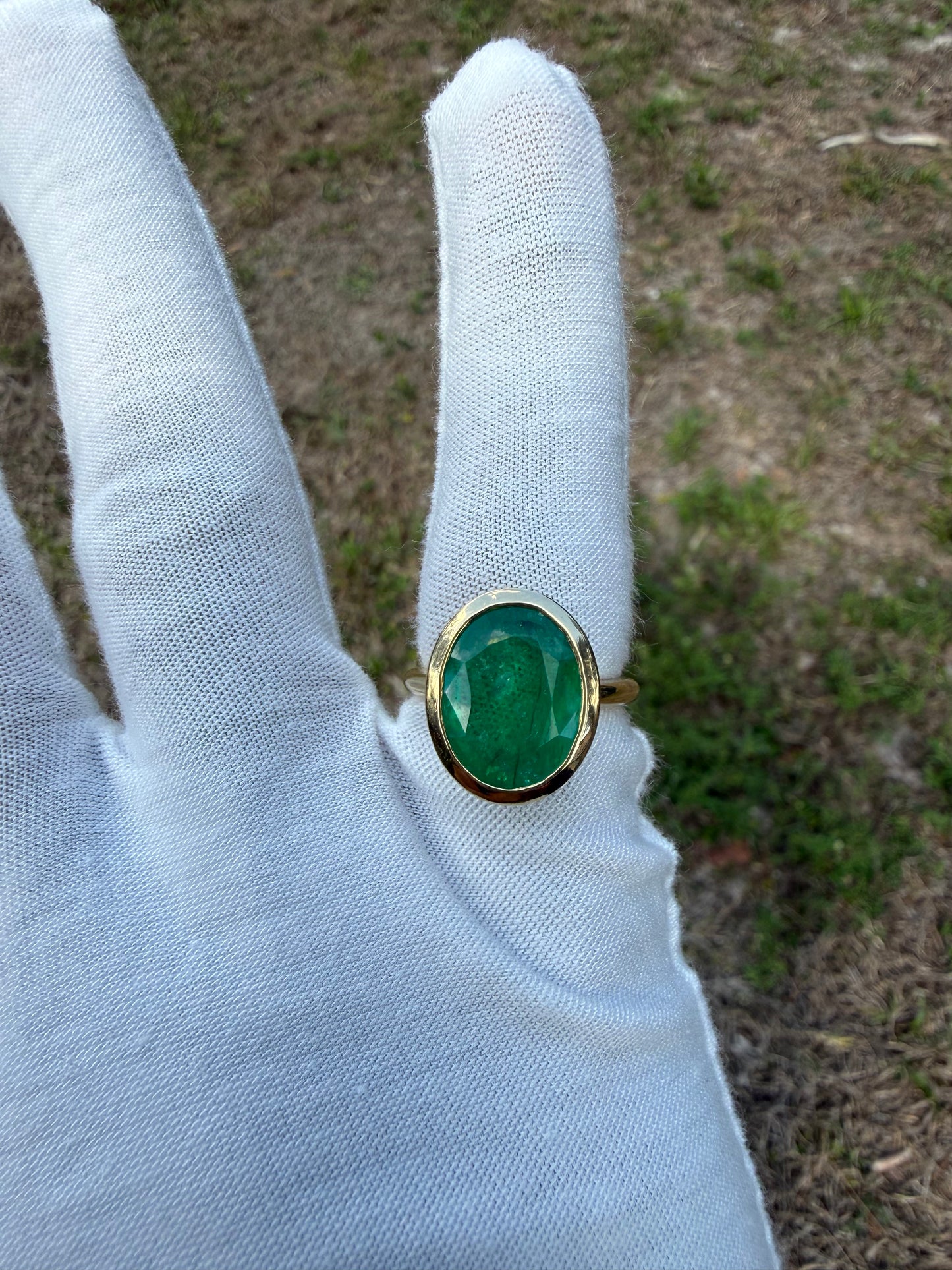 7.53 Carat Natural Emerald 18k Yellow Gold Custom Ring | Size 8