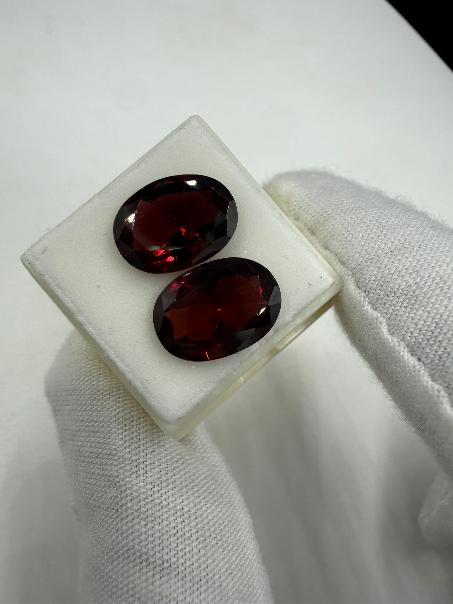 Natural Garnet Matching Pair 8.45 CTW Oval Cut 12.62 x 9.12 MM Deep Red Loose Gemstones