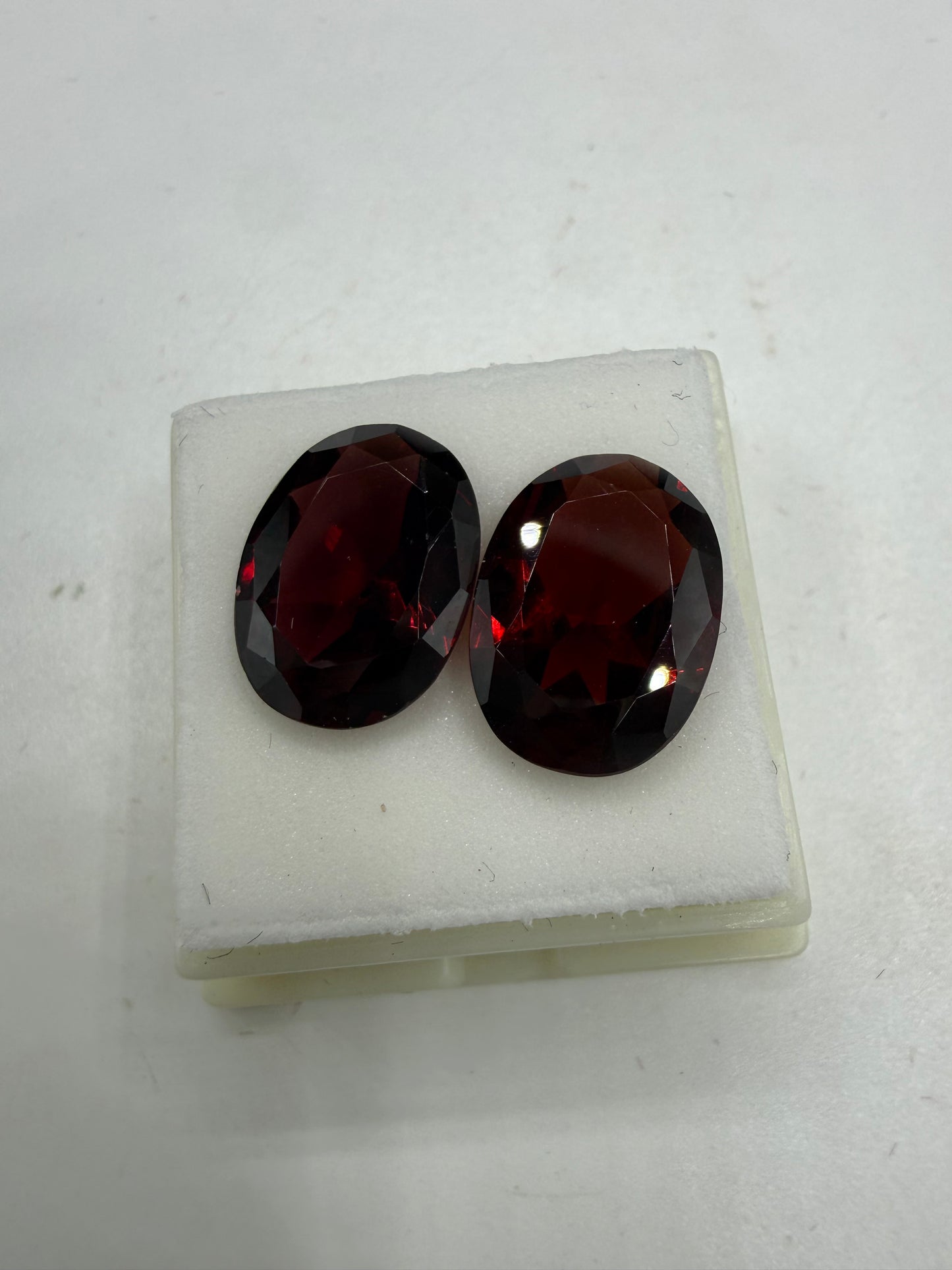 Natural Garnet Matching Pair 8.45 CTW Oval Cut 12.62 x 9.12 MM Deep Red Loose Gemstones