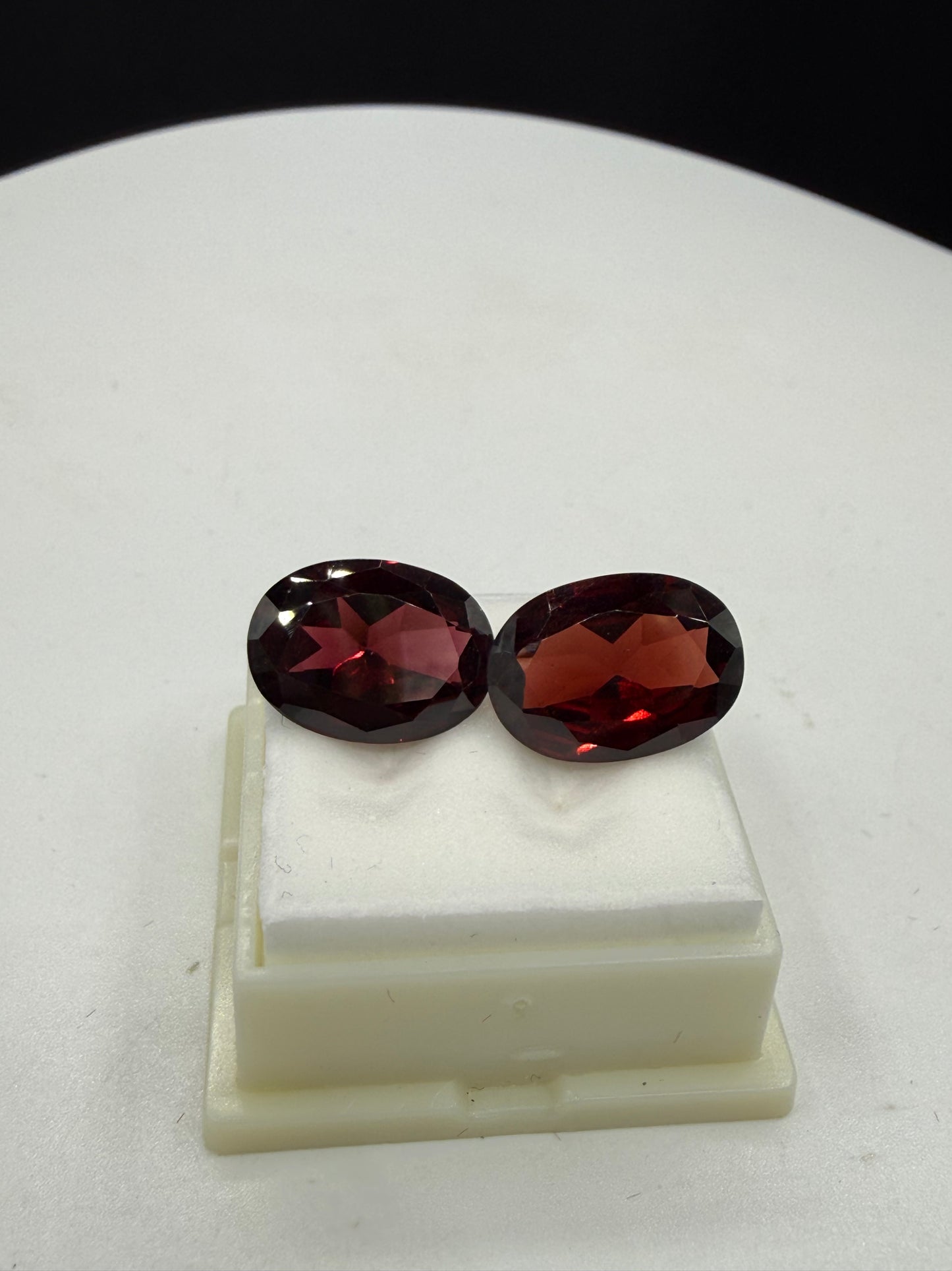 Natural Garnet Matching Pair 8.45 CTW Oval Cut 12.62 x 9.12 MM Deep Red Loose Gemstones