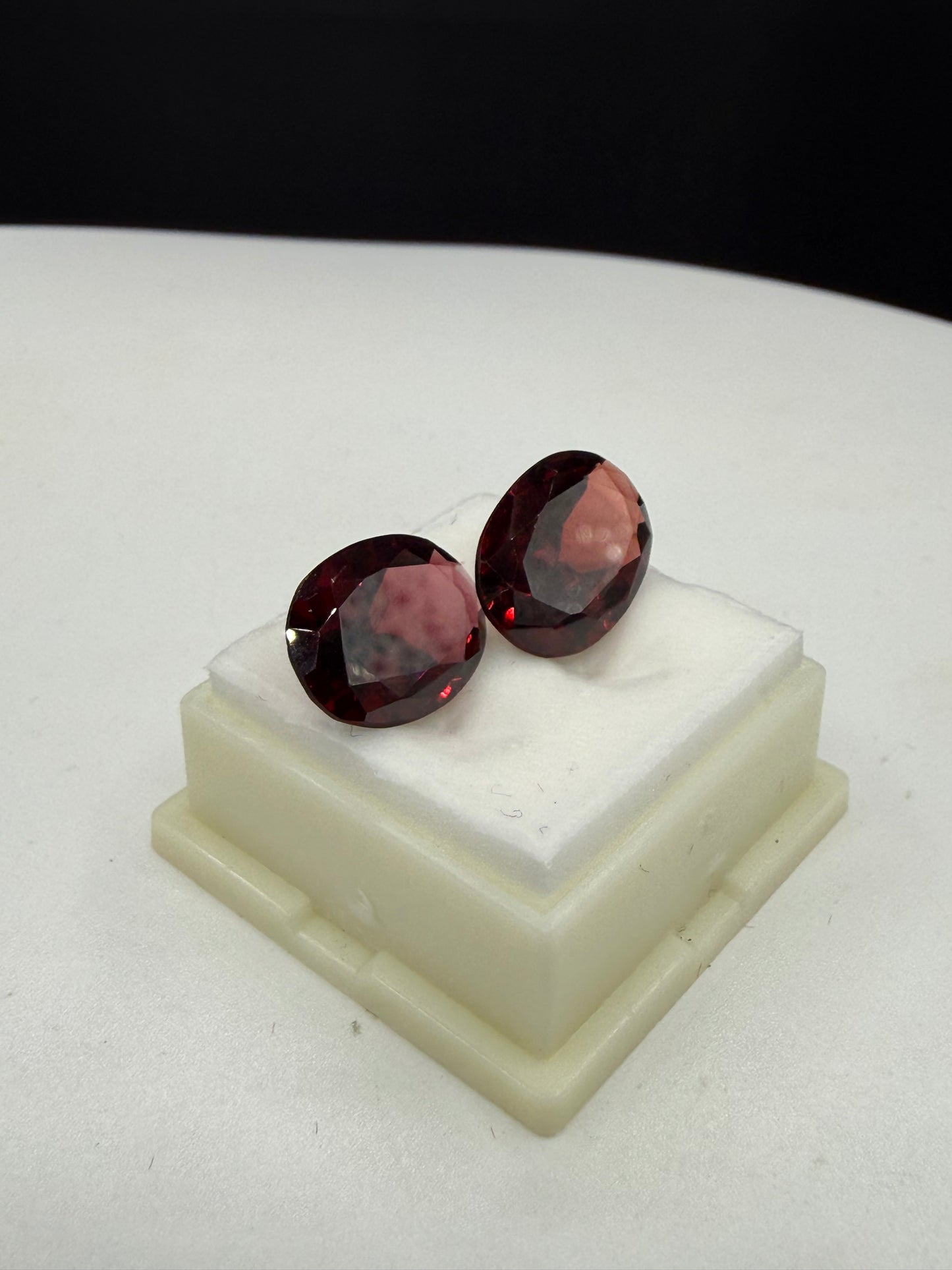 Natural Garnet Matching Pair 8.45 CTW Oval Cut 12.62 x 9.12 MM Deep Red Loose Gemstones