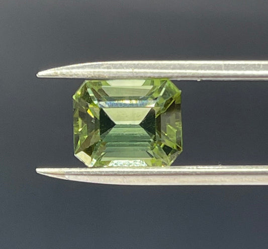 3.75 Carat Natural Green Tourmaline Emerald Cut Loose Gemstone (9.7 x 7.8 x 5.9 MM)