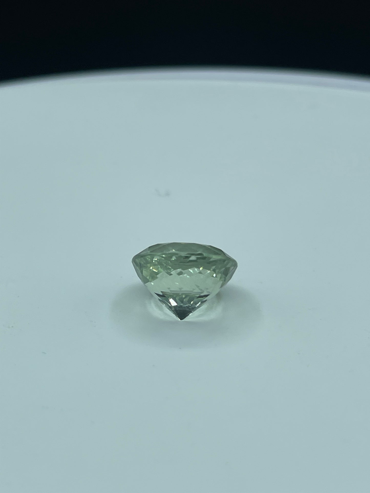 10.00 Carat Natural Green Amethyst Round Cut Loose Gemstone (13.9 x 13.9 x 9.5 MM)