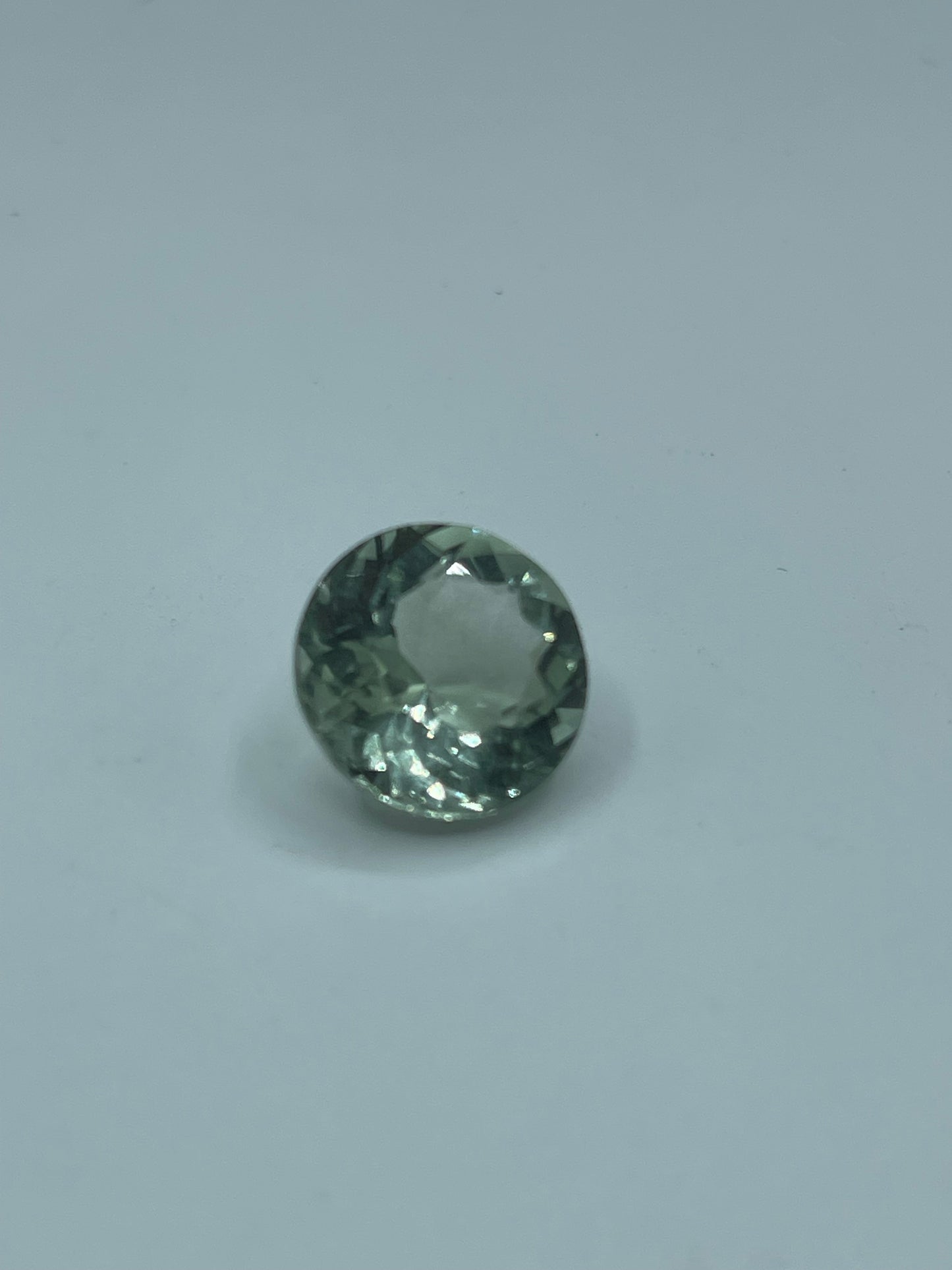 9.80 Carat Natural Green Amethyst Round Cut Loose Gemstone (14.1 x 14.1 x 9 MM)