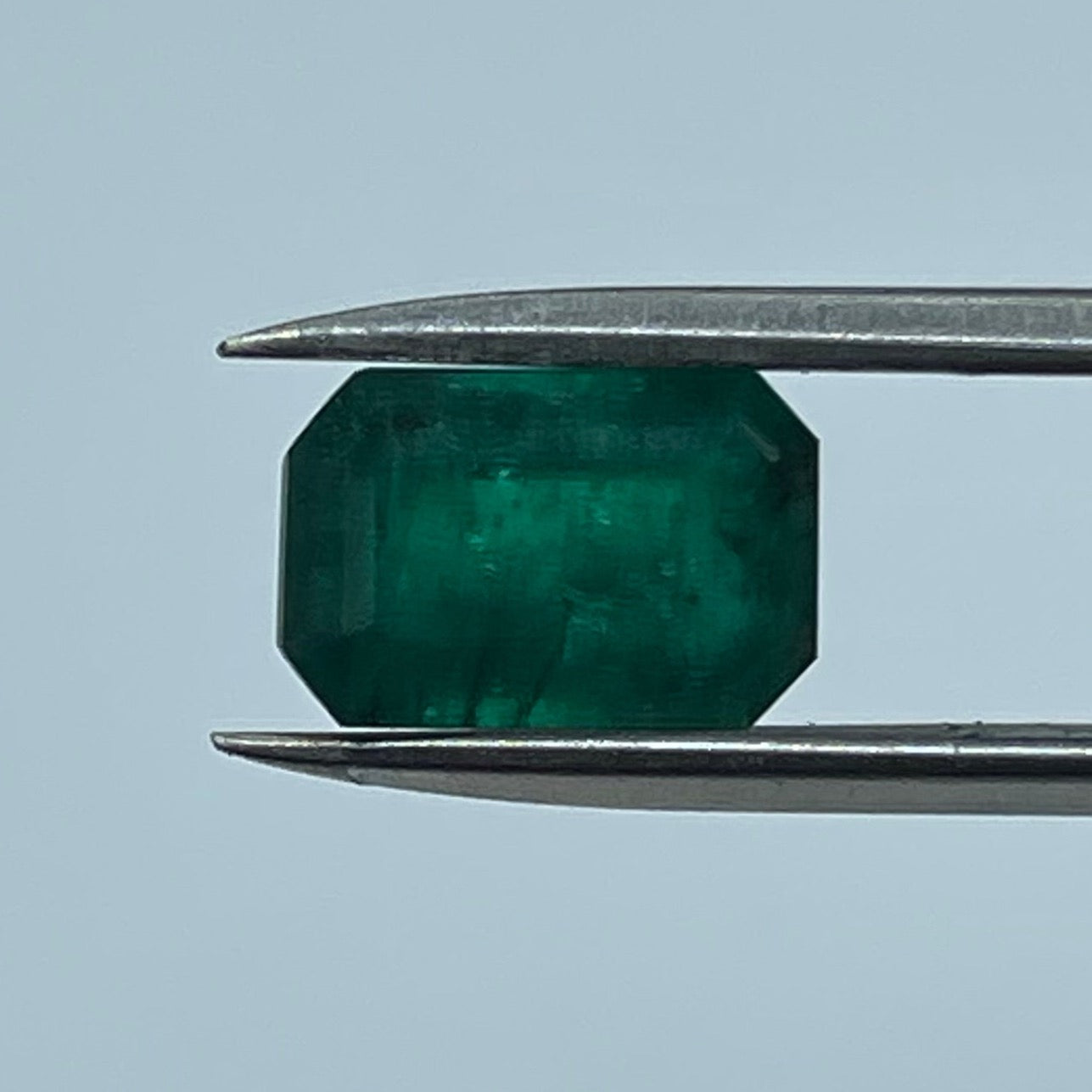 2.82 Carat Natural Emerald Emerald-Cut Loose Gemstone (10.8 x 7.1 x 4.9 MM)