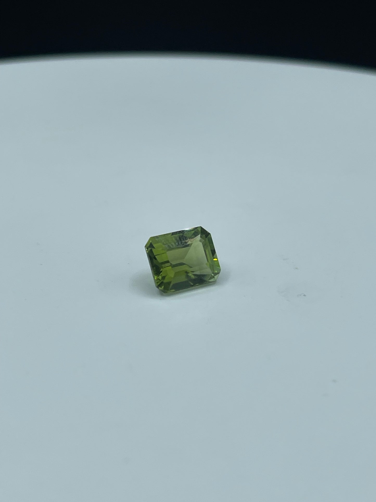 3.99 Carat Natural Green Tourmaline Emerald Cut Loose Gemstone (10.00 x 7.9 x 6.1 MM)