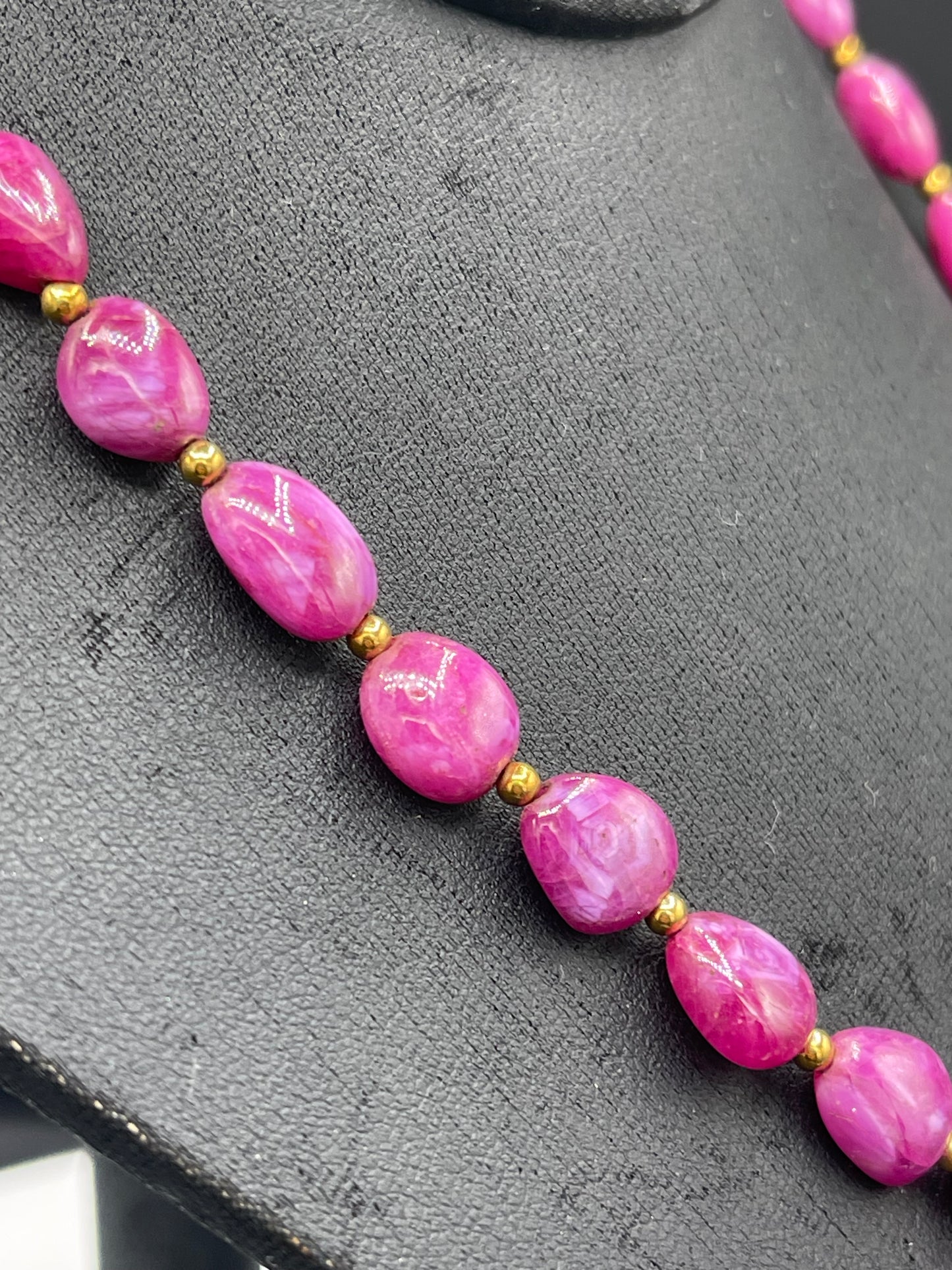 Elegant Natural Unheated Ruby & 18K Yellow Gold Adjustable Beaded Necklace