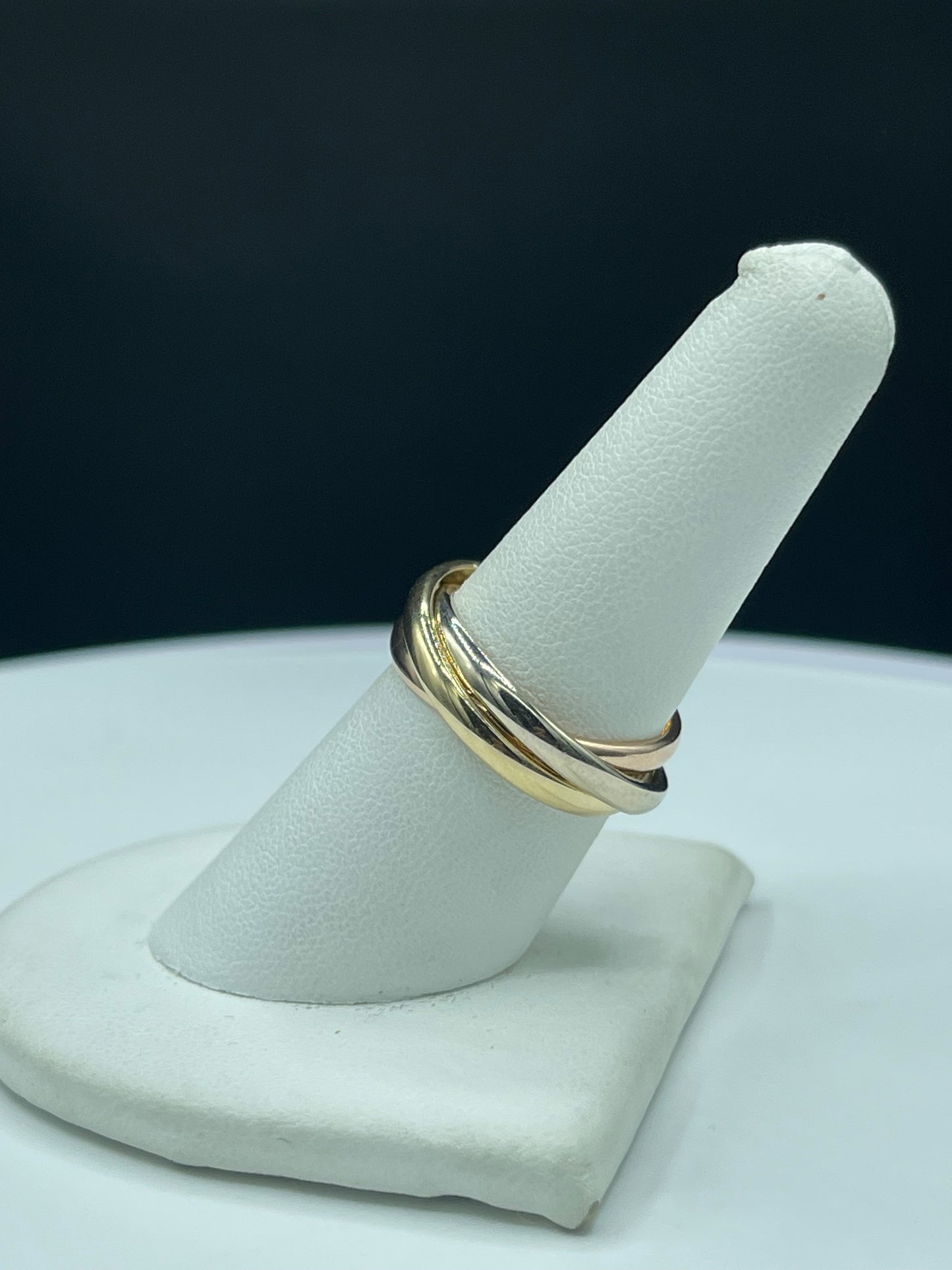 Elegant 14K Tri-Color Solid Gold Rolling Band Ring - Size 7