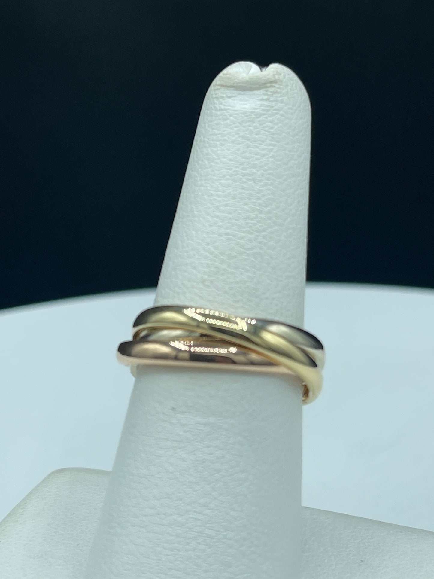 Elegant 14K Tri-Color Solid Gold Rolling Band Ring - Size 7