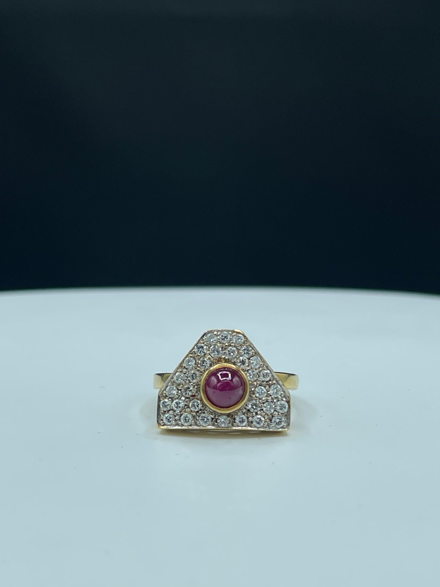 Natural Ruby Cabochon & Diamond 18k Yellow Gold Statement Ring (Size 7)