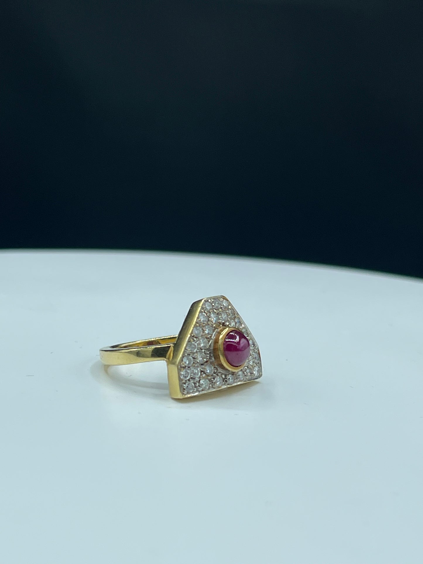 Natural Ruby Cabochon & Diamond 18k Yellow Gold Statement Ring (Size 7)