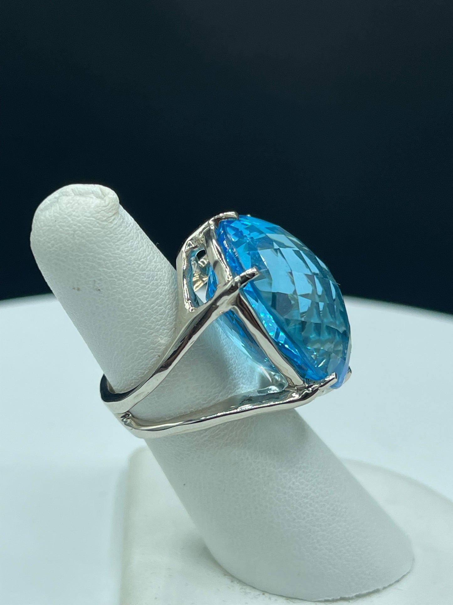 Luxurious 52.70 Carat Super Swiss Blue Topaz Checkerboard Cut Statement Ring in 14k White Gold (Size 5.25)