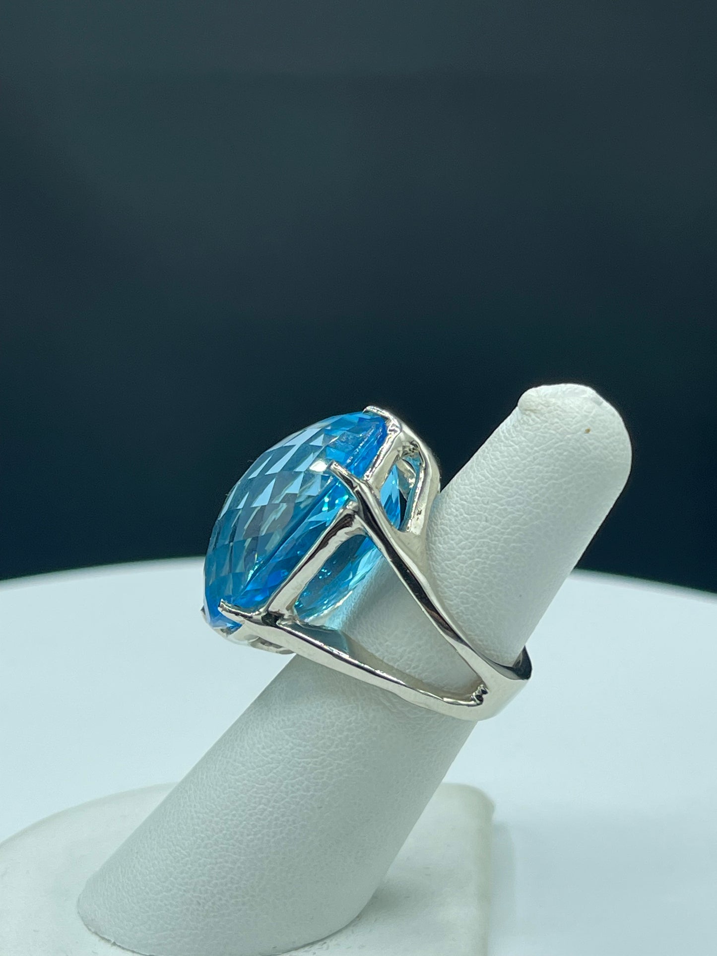 Luxurious 52.70 Carat Super Swiss Blue Topaz Checkerboard Cut Statement Ring in 14k White Gold (Size 5.25)