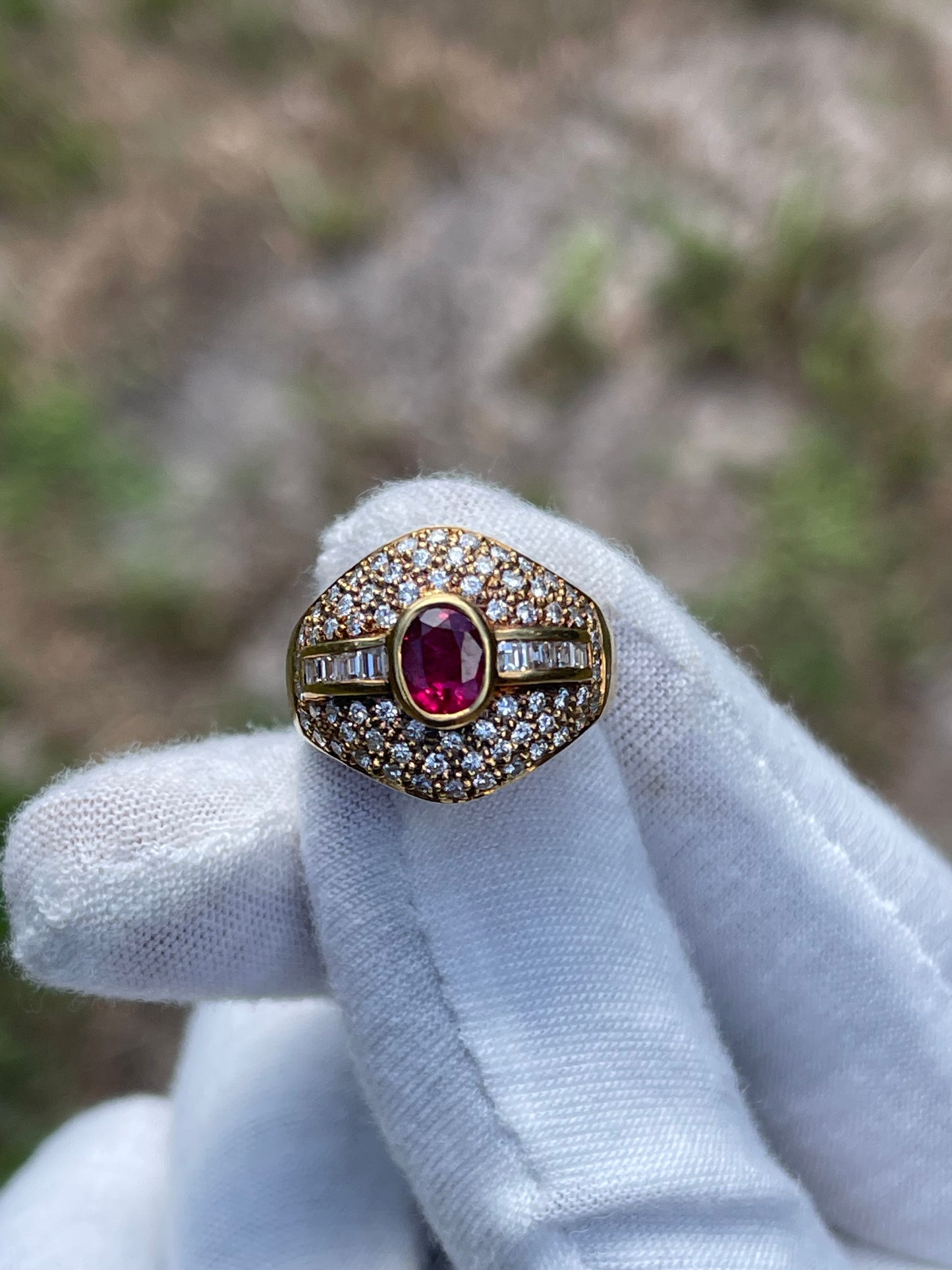 Natural Thai Ruby & Diamond 18k Yellow Gold Ring (Size 6.5)