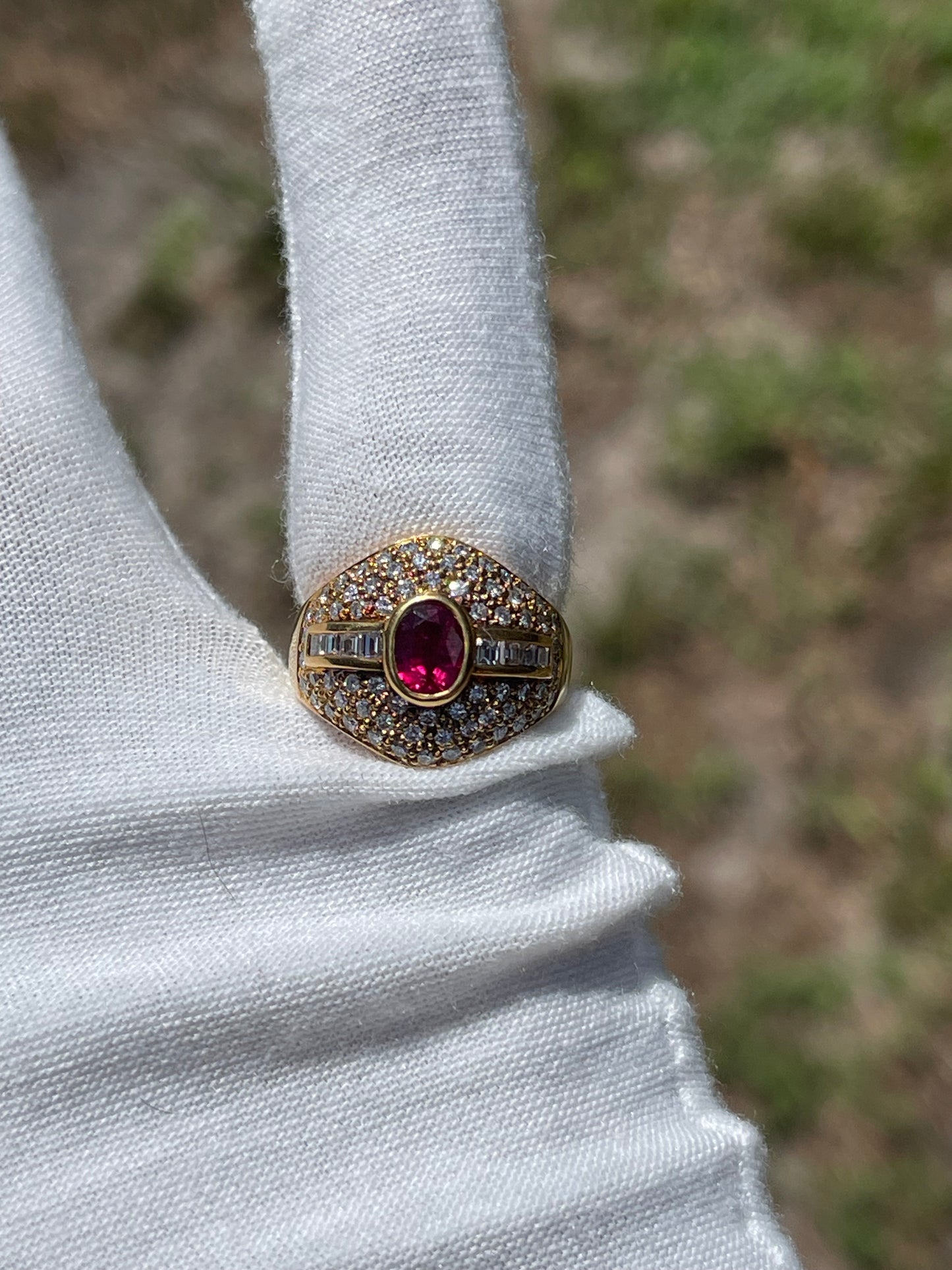 Natural Thai Ruby & Diamond 18k Yellow Gold Ring (Size 6.5)