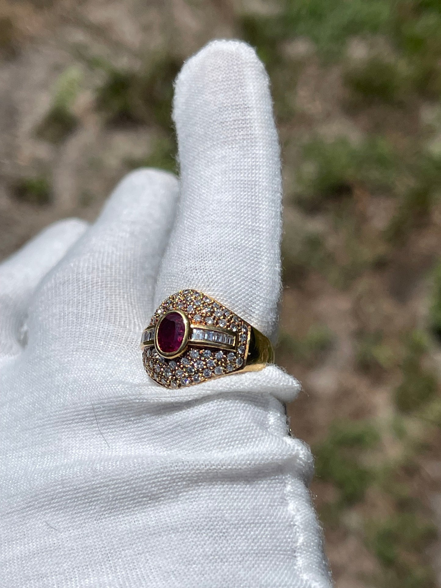 Natural Thai Ruby & Diamond 18k Yellow Gold Ring (Size 6.5)