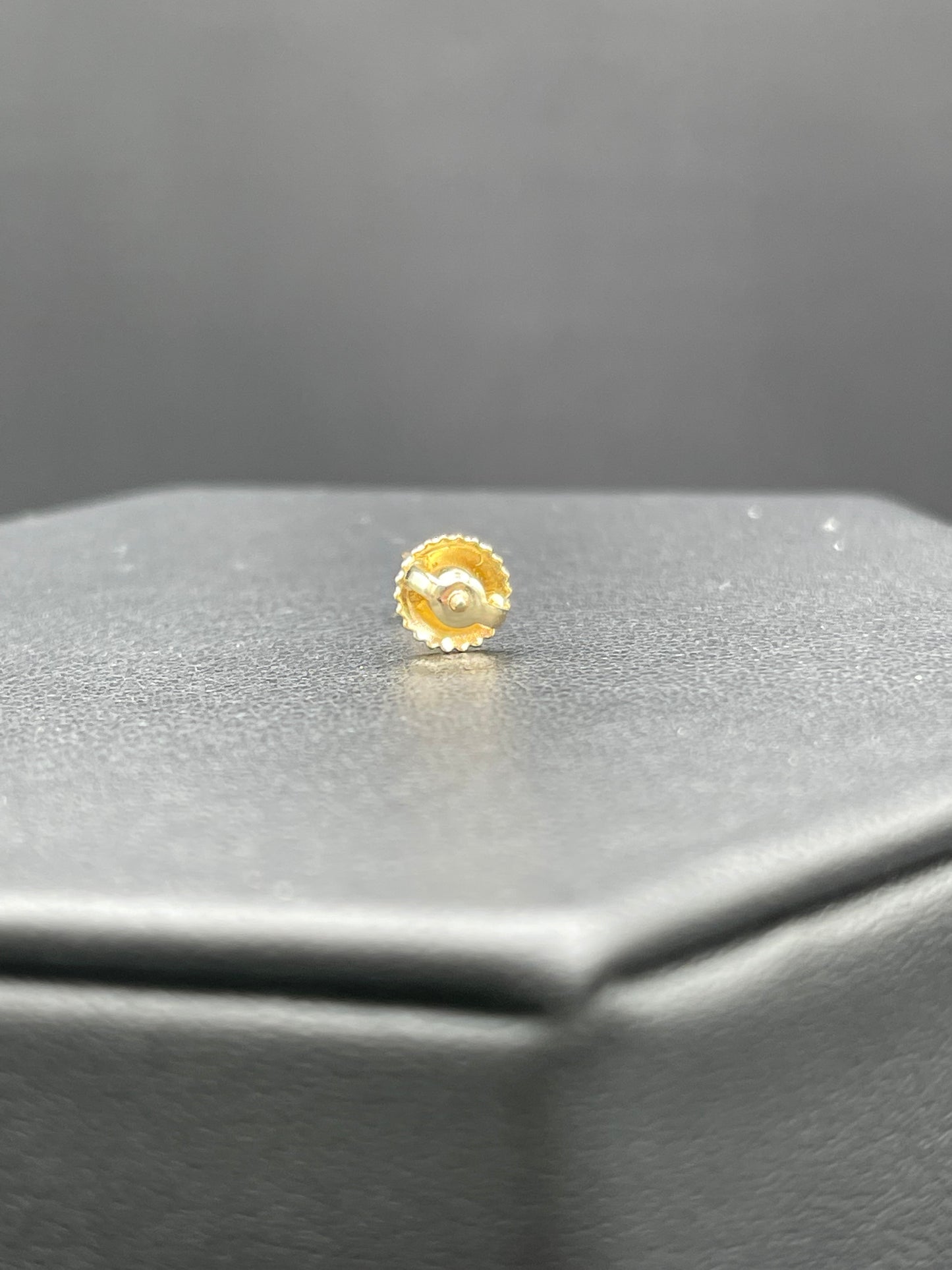 AGI Certified 0.22 Carat Natural Diamond 14k Yellow Gold Single Screw Back Earring