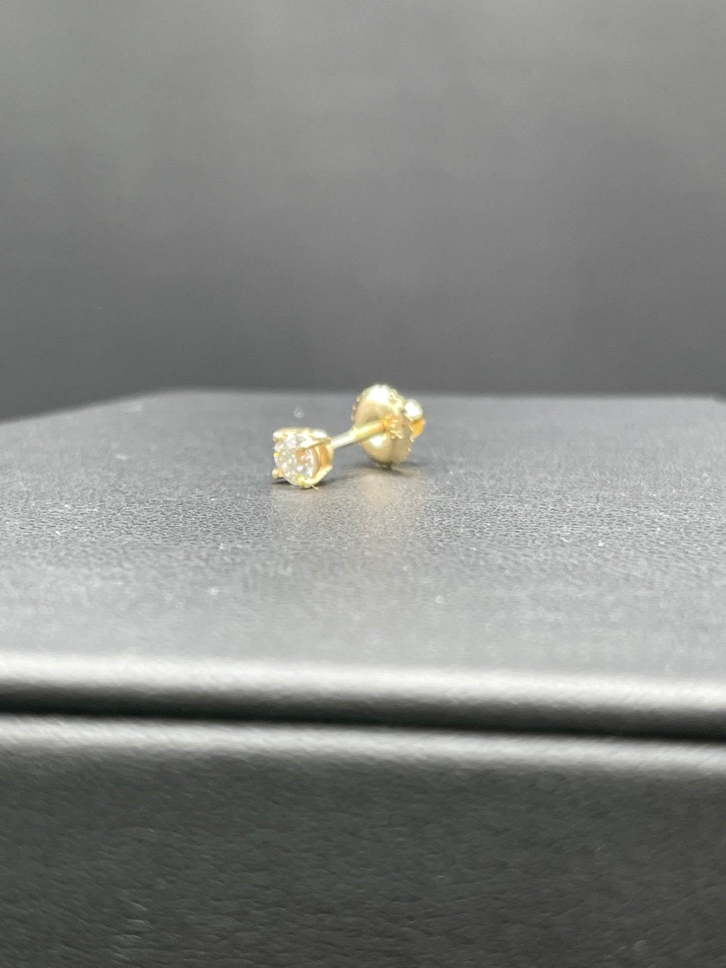 AGI Certified 0.22 Carat Natural Diamond 14k Yellow Gold Single Screw Back Earring