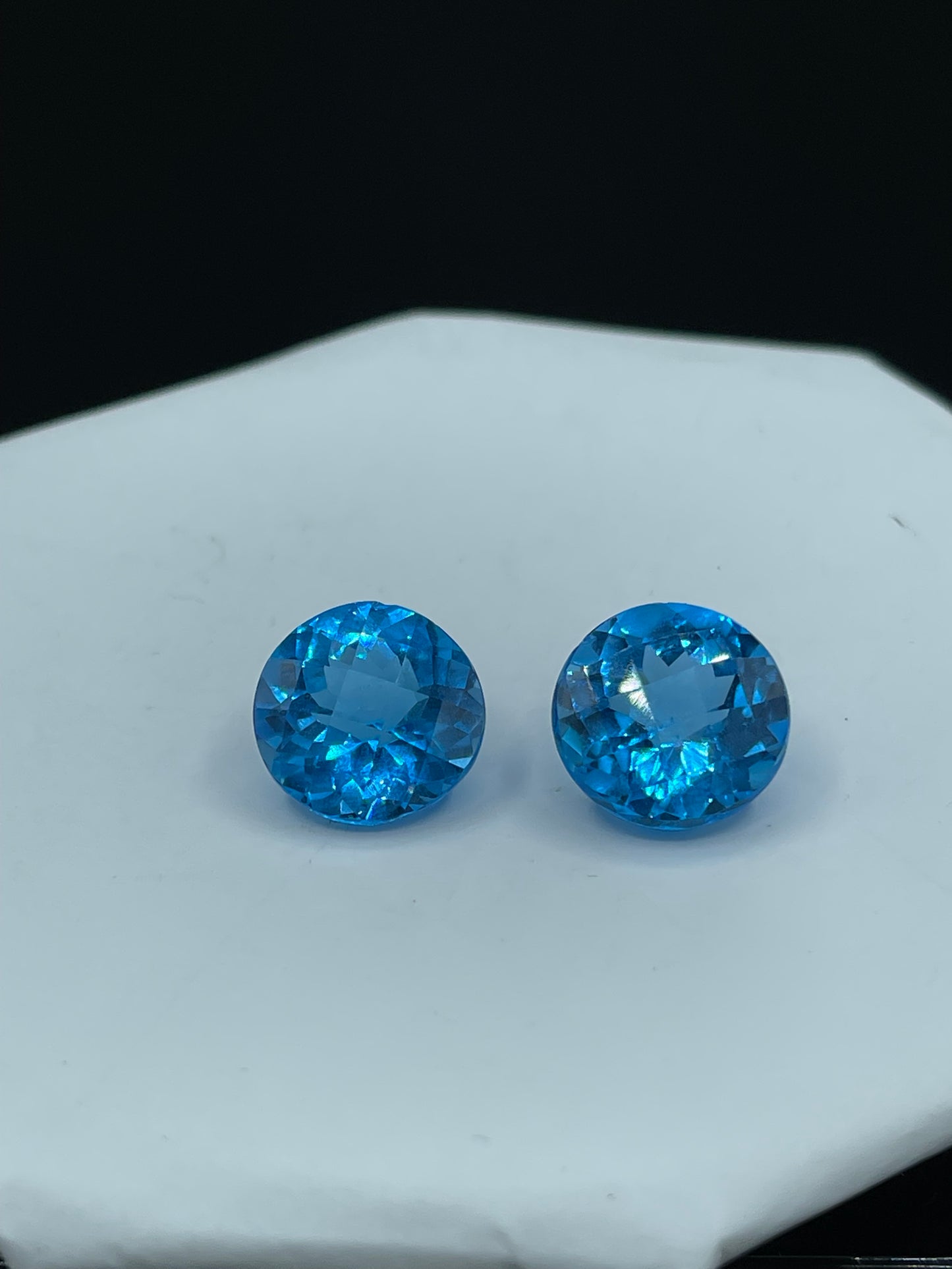 23.08 Carat Super Swiss Blue Topaz Round Cut Matching Pair Loose Gemstones 14.05 x 14.05 x 9.53 MM