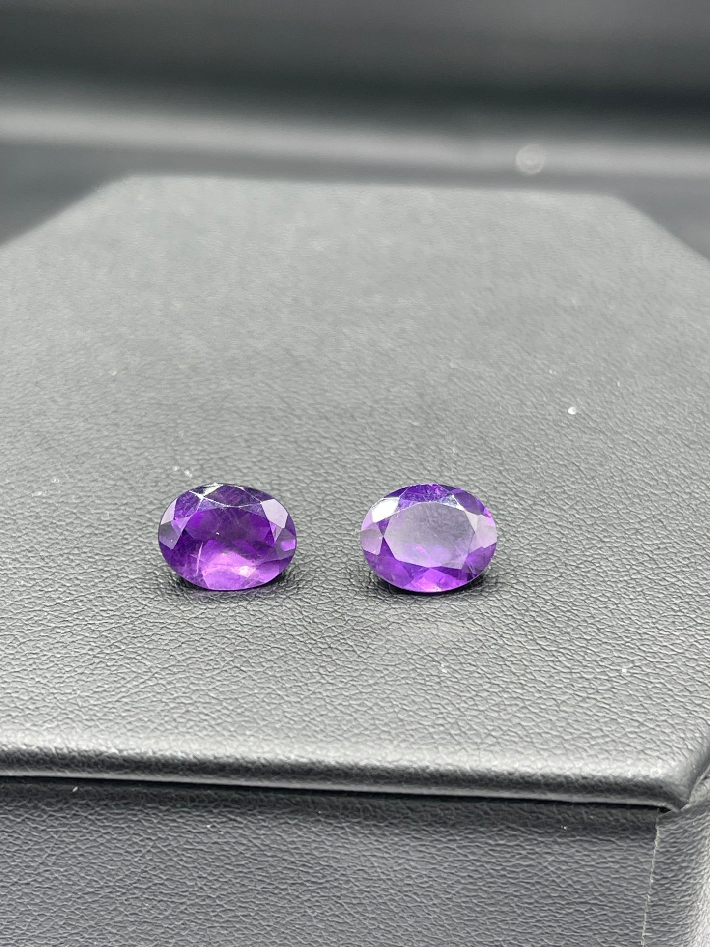 Amethyst Oval Cut Loose Gemstones Matching Pair 10x8x6 MM