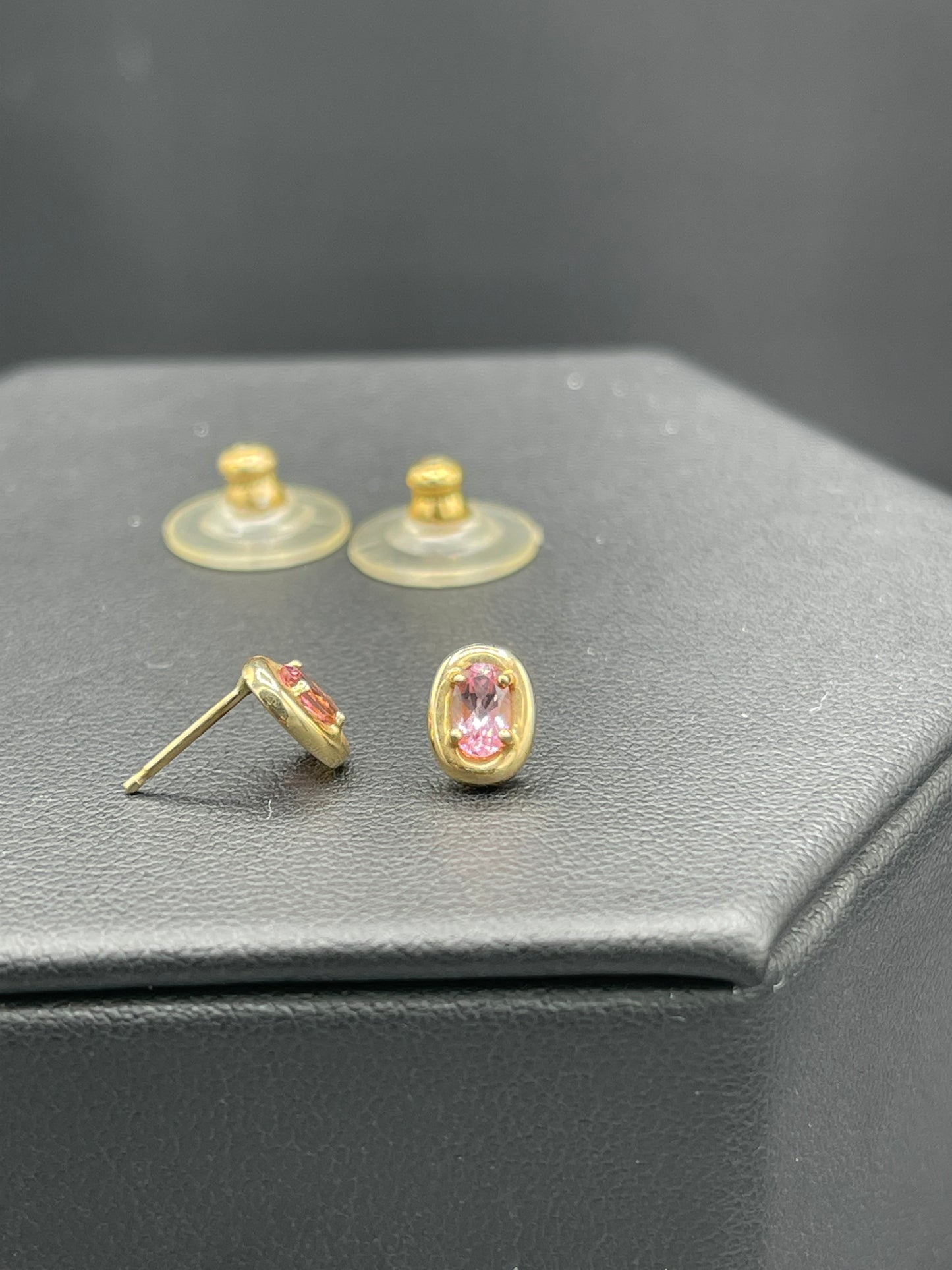 0.75 Carat Pink Tourmaline 14k Yellow Gold Stud Earrings