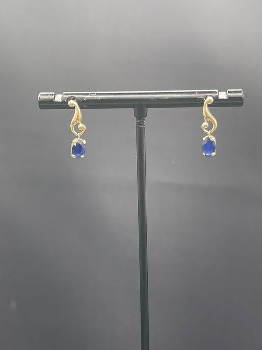 Natural Sapphire 14k Yellow Gold Dangle Earrings