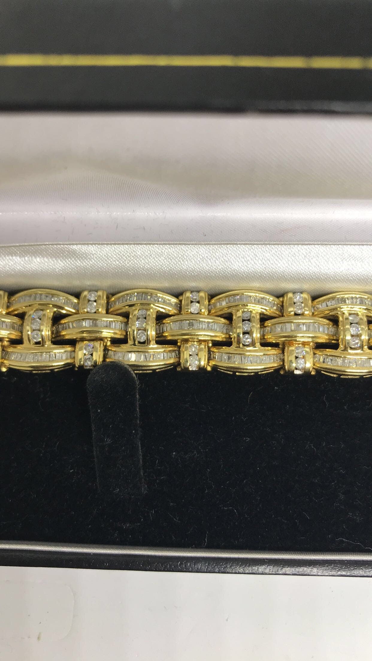 14.55 Carat Natural Diamond 14k Solid Gold Bracelet | Unisex | 81.40 Grams | SI1 Clarity | 8 Inches