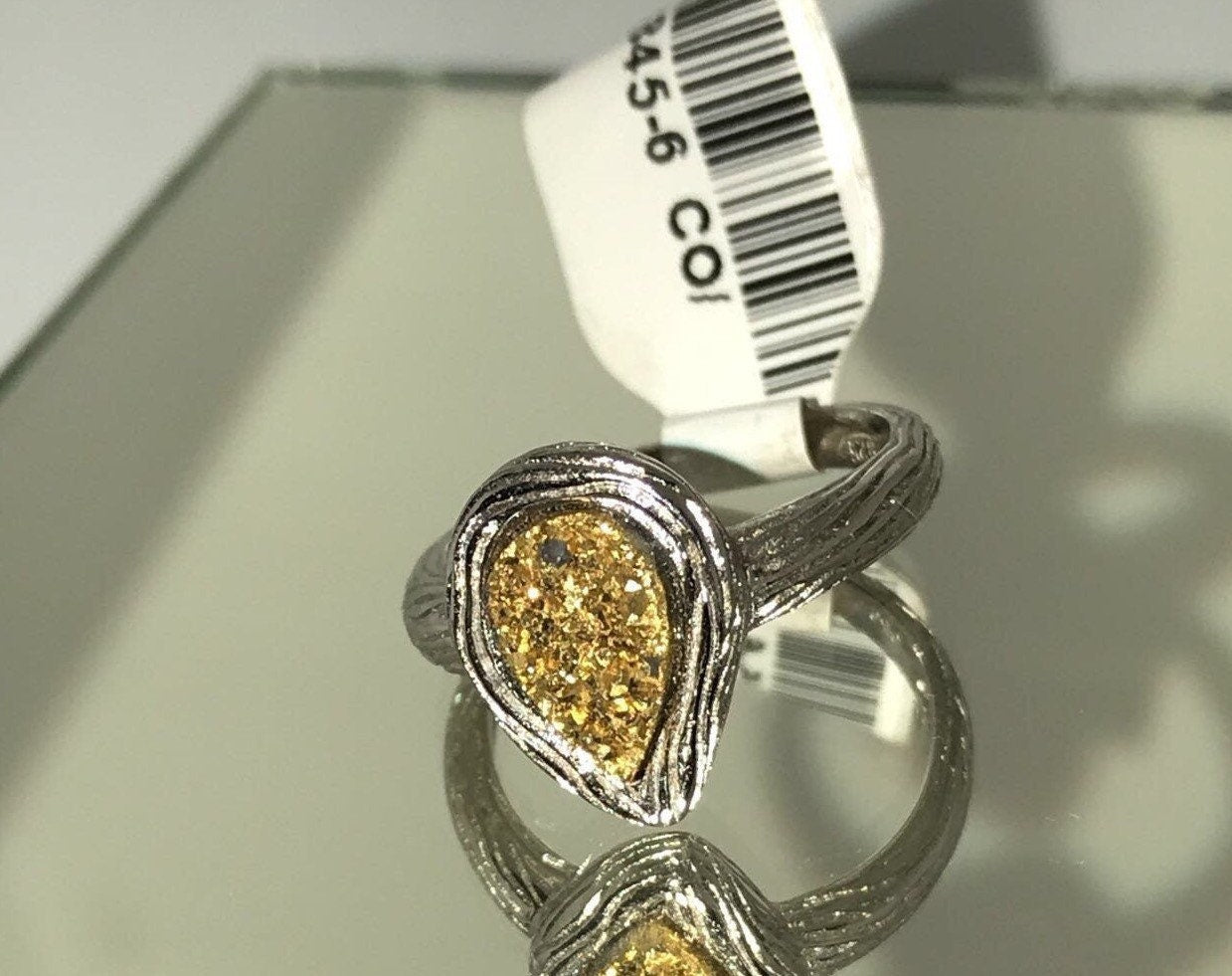 Gold Druzy Quartz Bezel Set Sterling Silver Ring (Size 6)