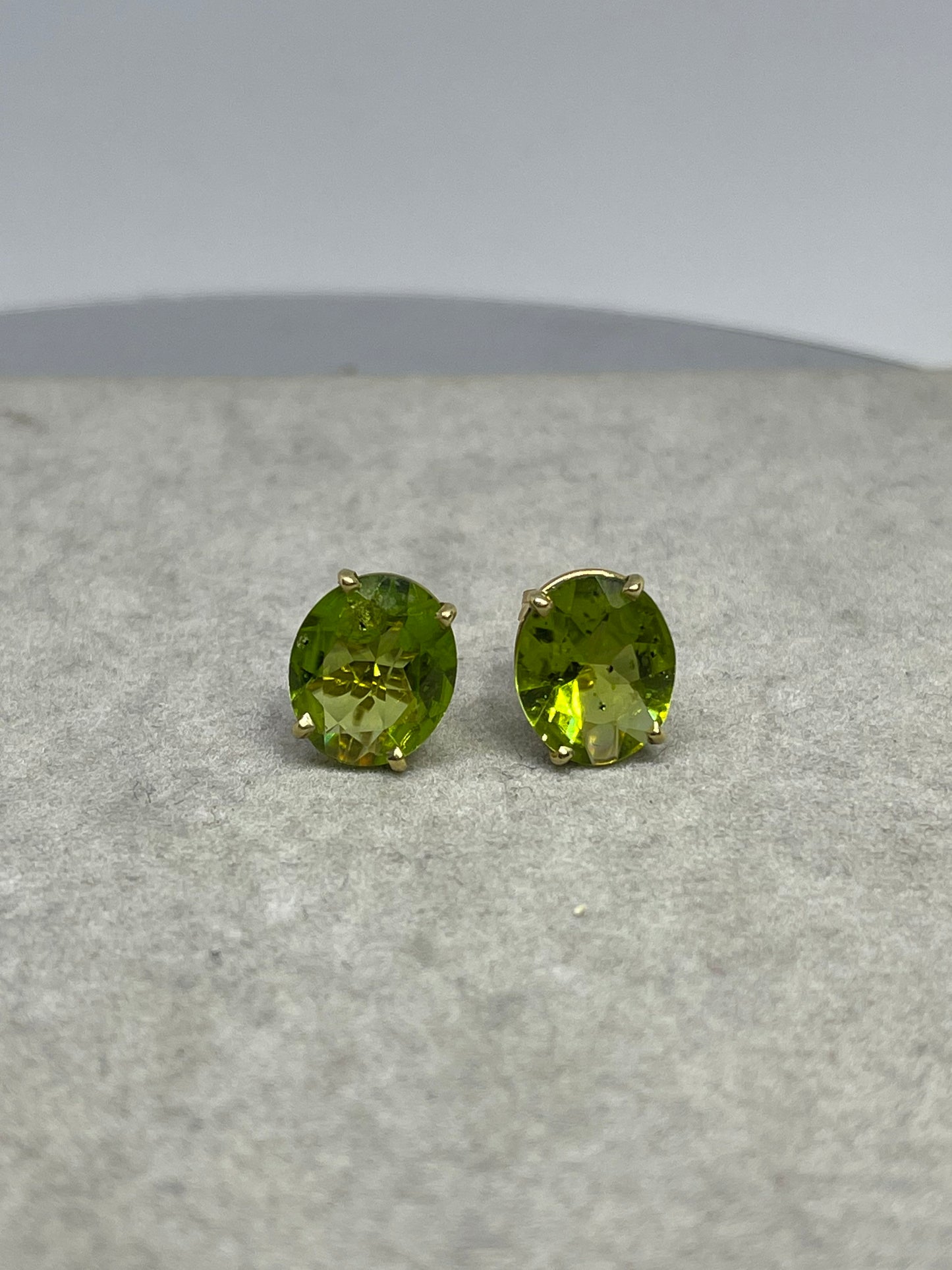 12.50 Carat Natural Peridot 14k Yellow Gold Stud Earrings