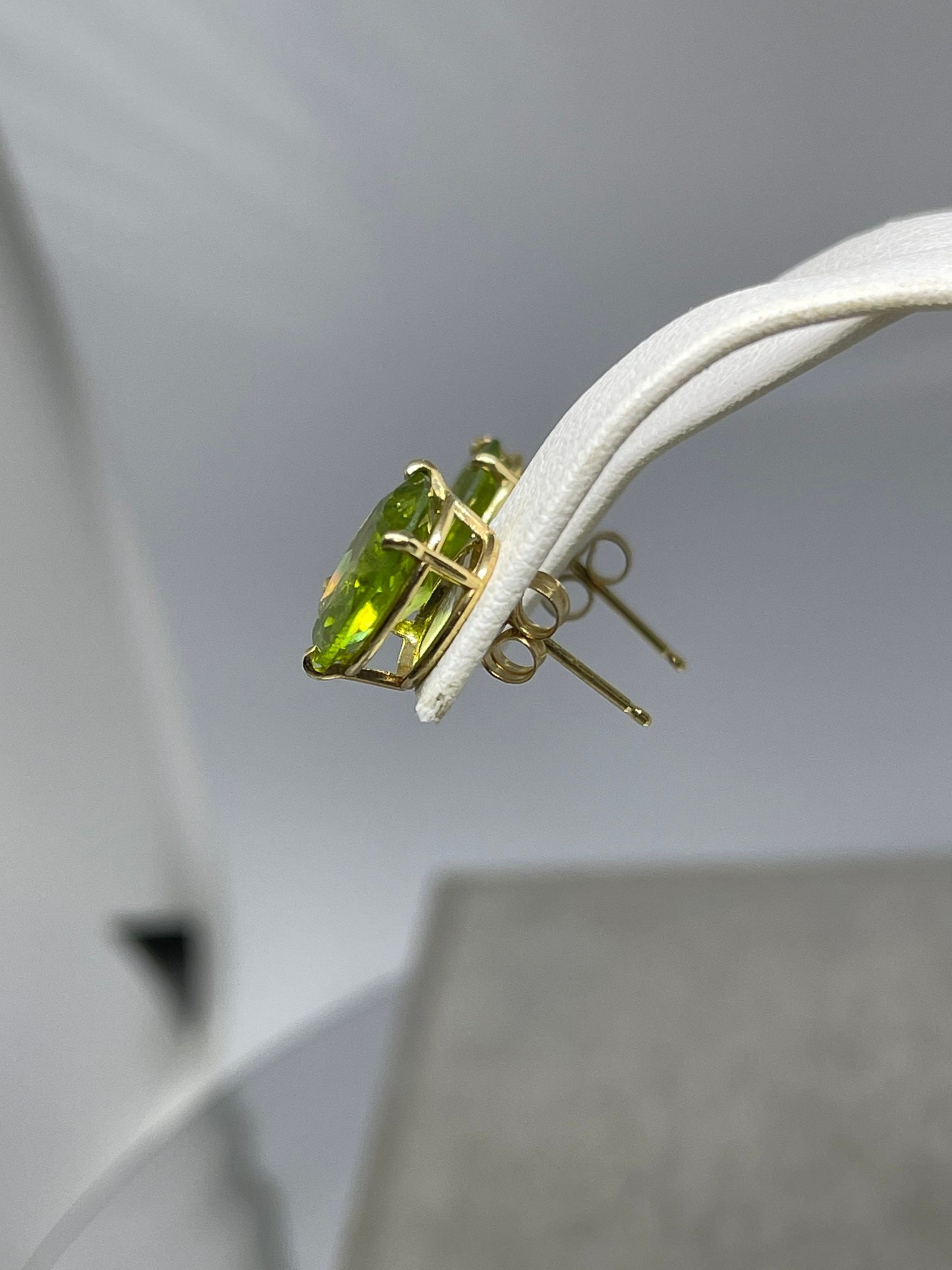 12.50 Carat Natural Peridot 14k Yellow Gold Stud Earrings